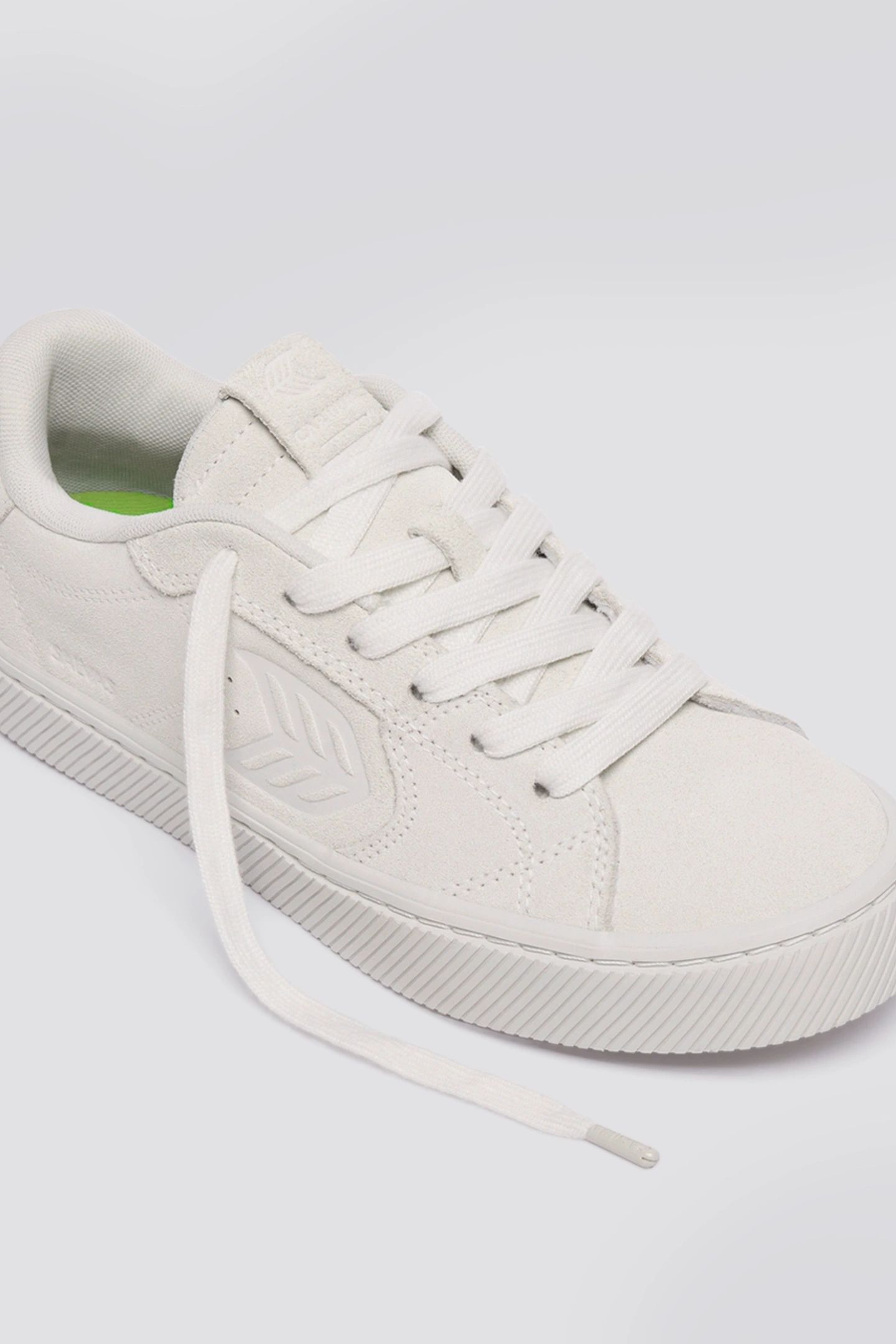 SALVAS SUEDE ALL SMOKE WHITE 3