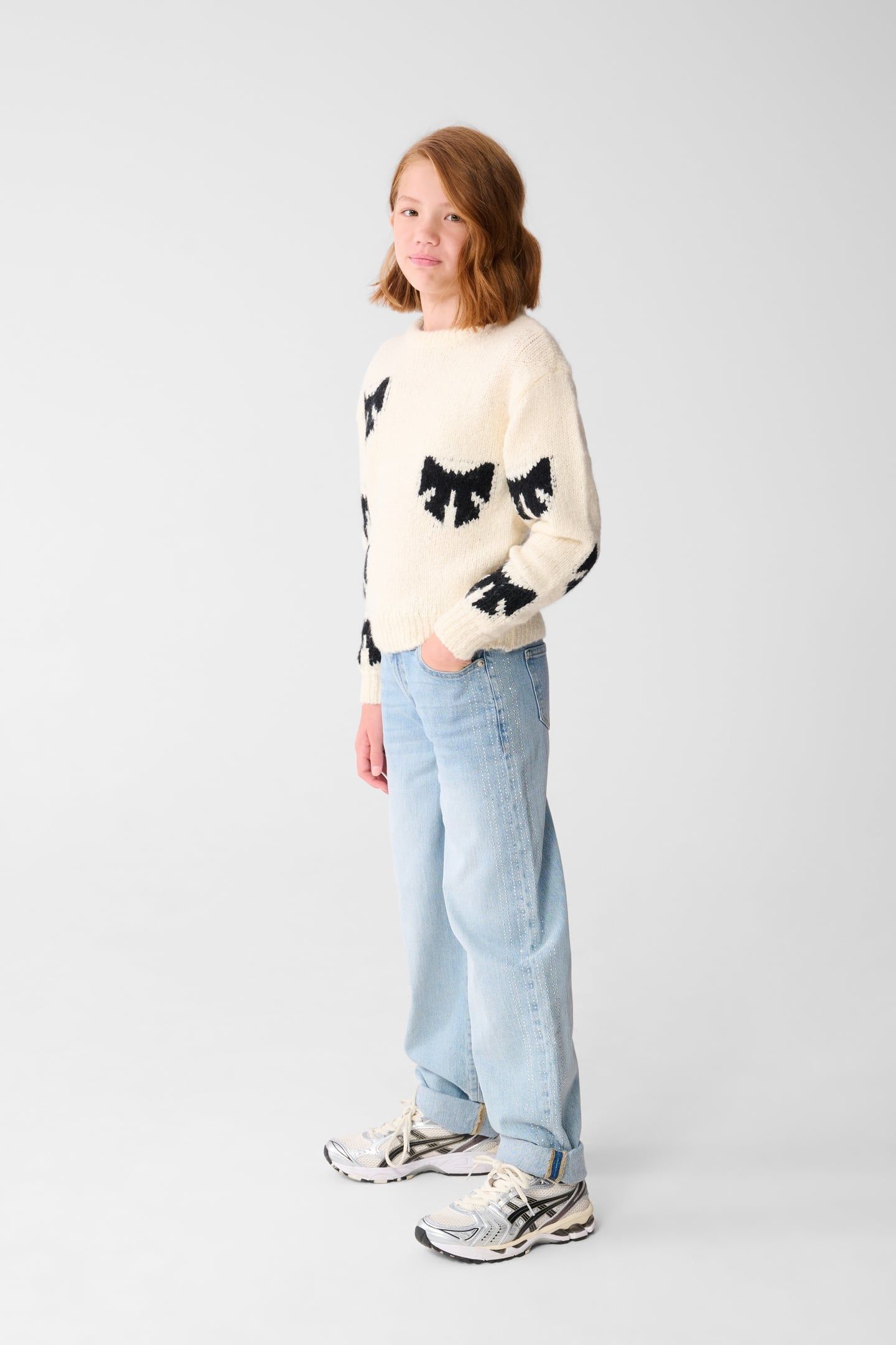 GAM-SBFUN BOW KNIT OFFWHITE 1