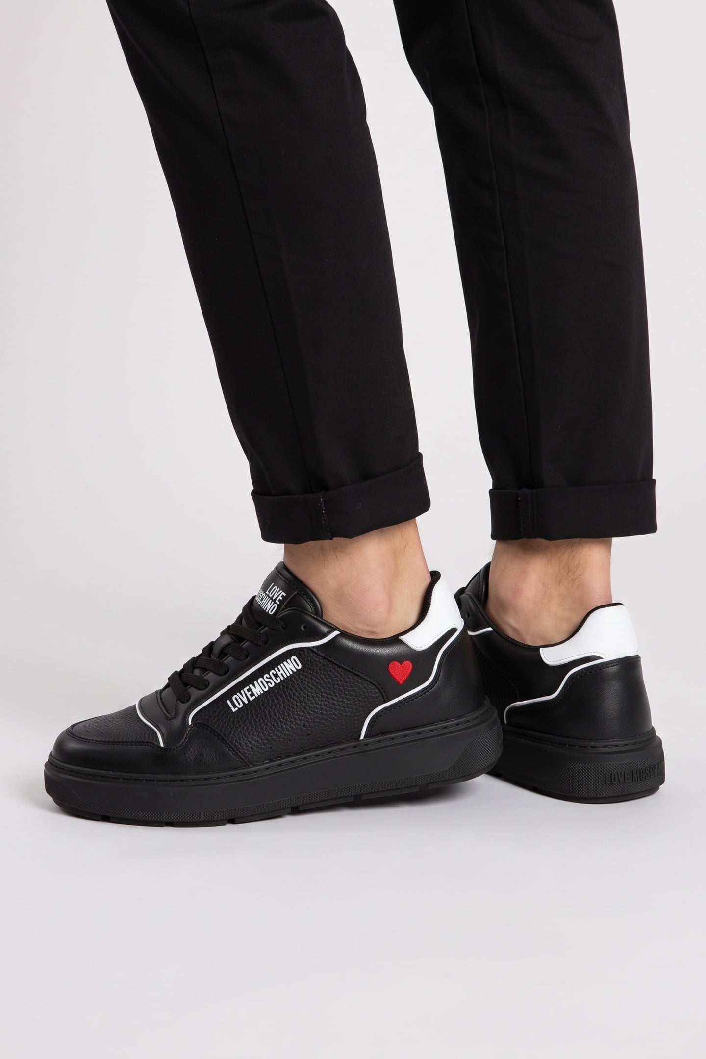 SNEAKERS BLACK 4