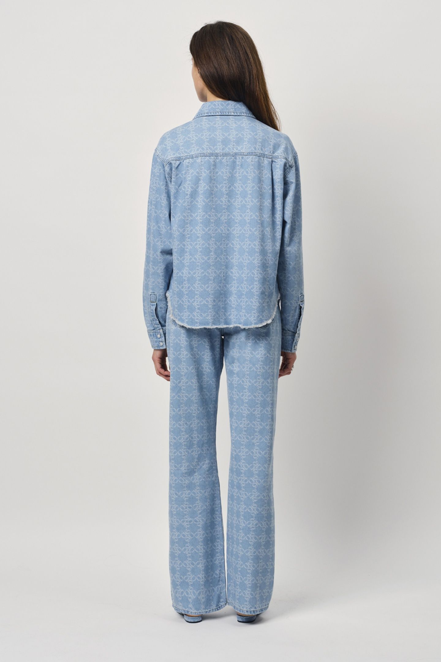 LONE MONOGRAM JEANS SHIRT SKYWASH BLUE 4