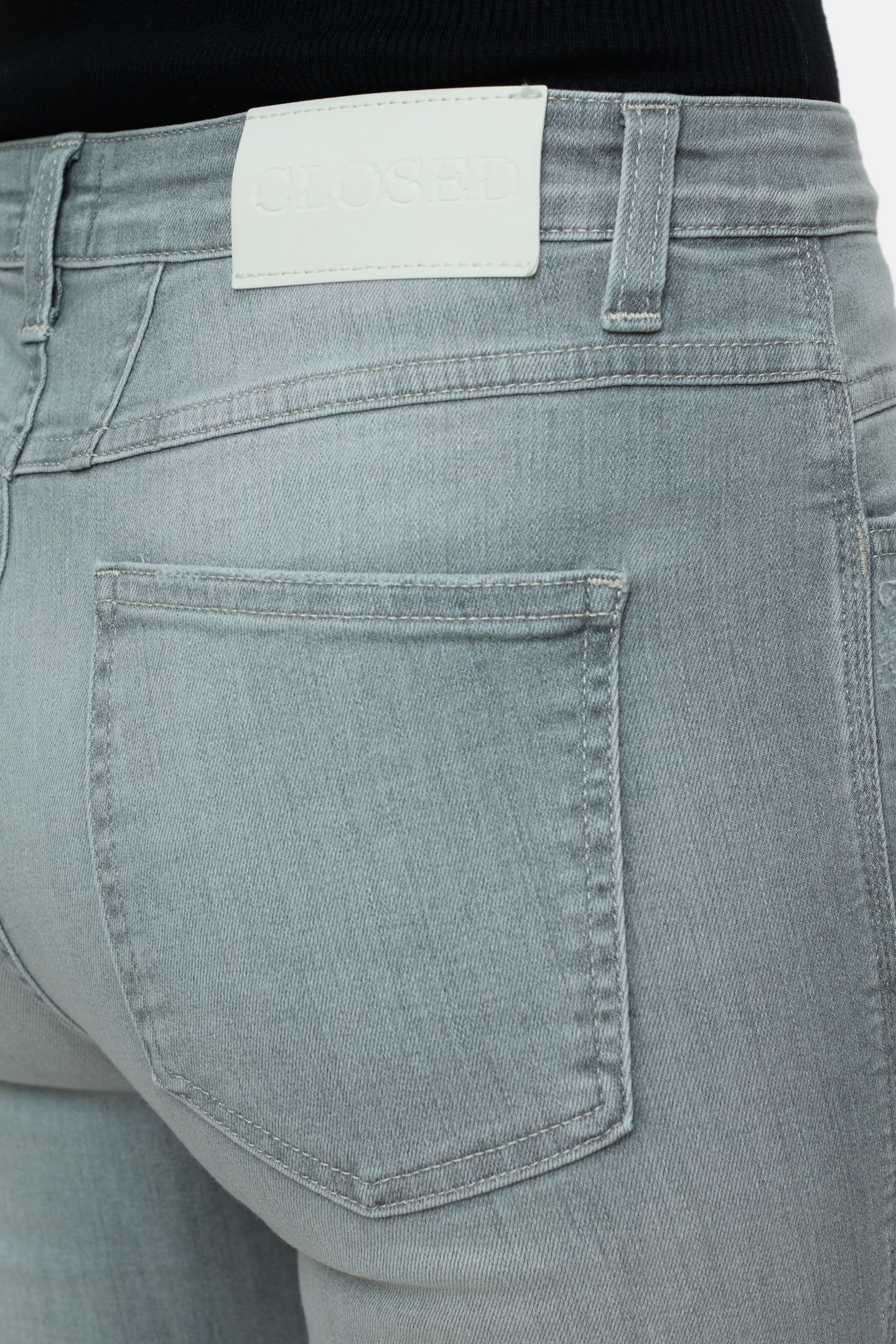 SKINNY PUSHER JEANS LIGHT GREY 7