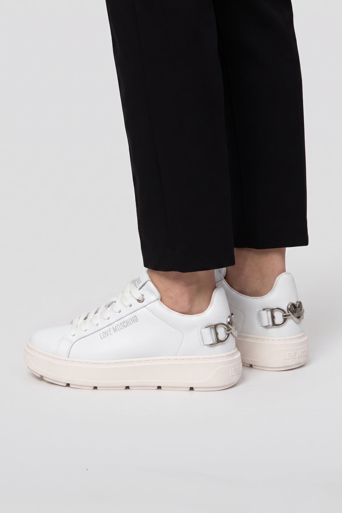 BOLD LOVE CALFSKIN SNEAKERS WHITE 3