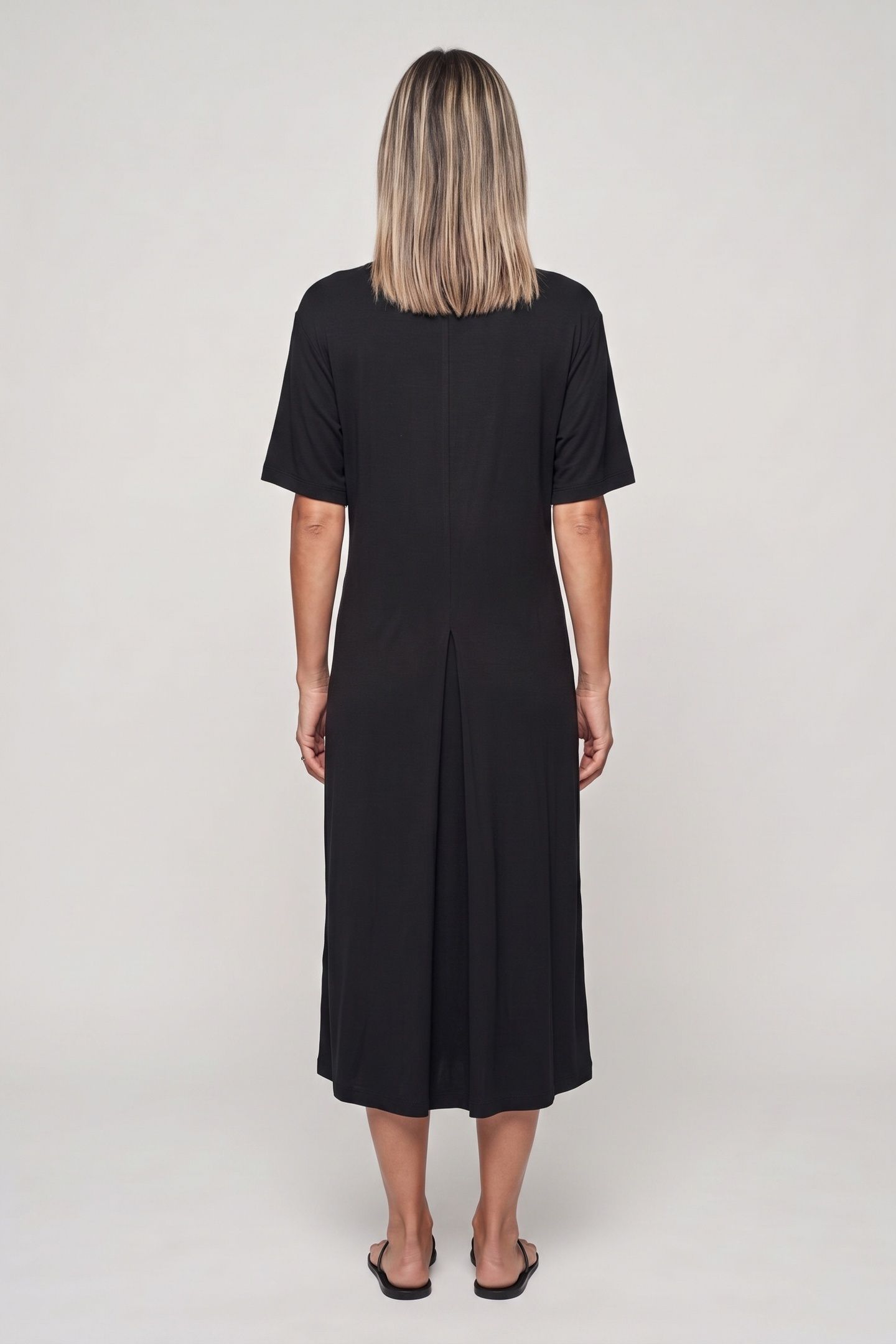 VIENTO VISCOSE CREPE DRESS BLACK 2