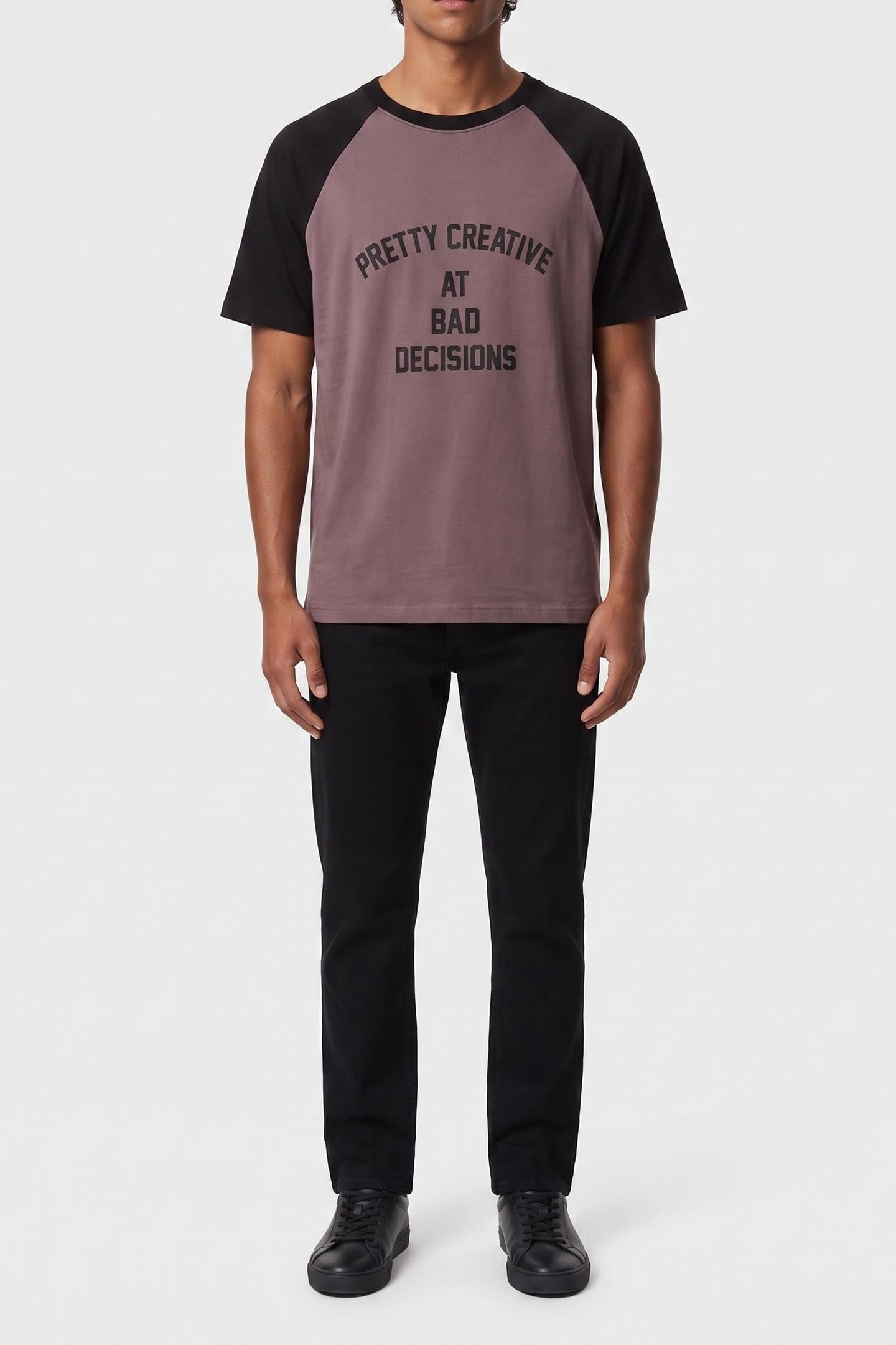 SHORT-SLEEVED T-SHIRT WITH PRINT ON THE FRONT BROWN 1