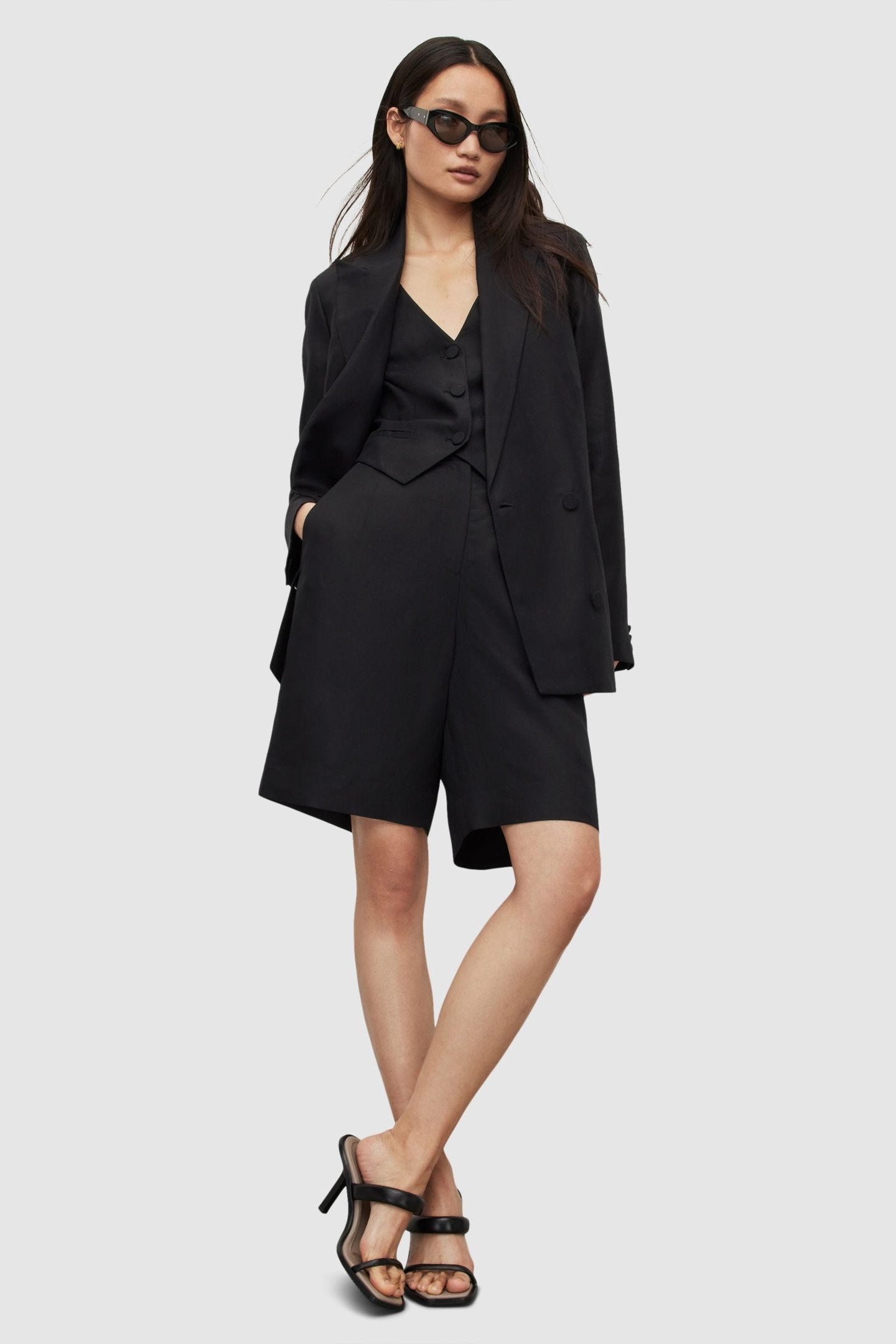 PETRA SHORT BLACK 1