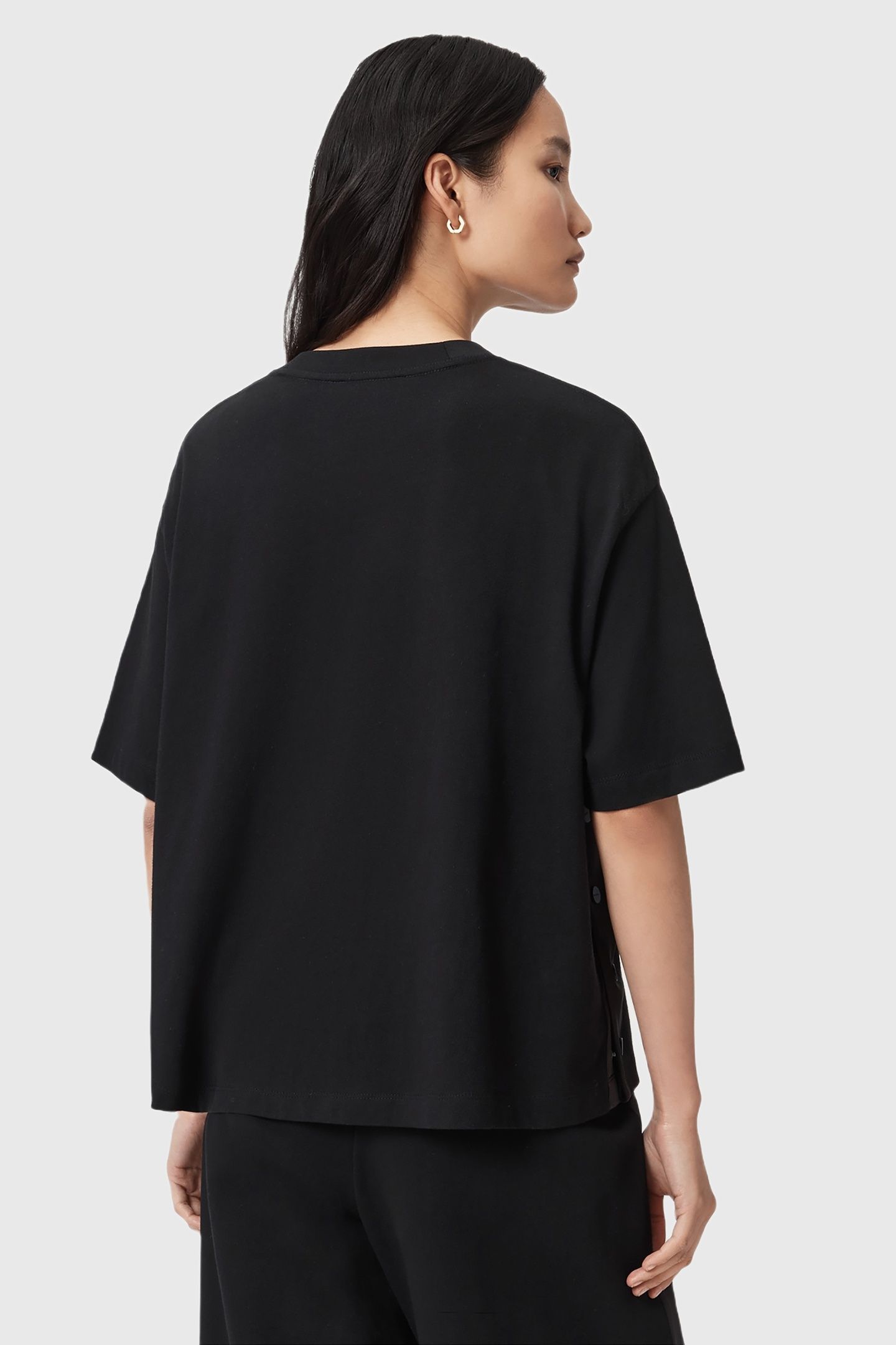 ZANDA TEE BLACK 4