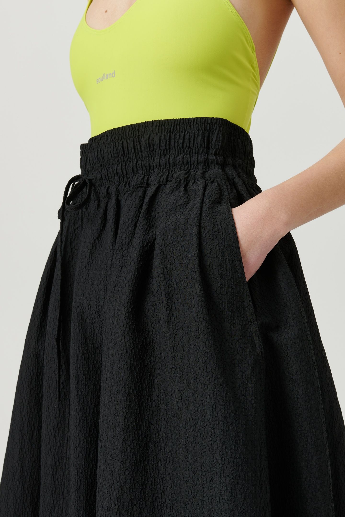 MEIR SKIRT BLACK 3