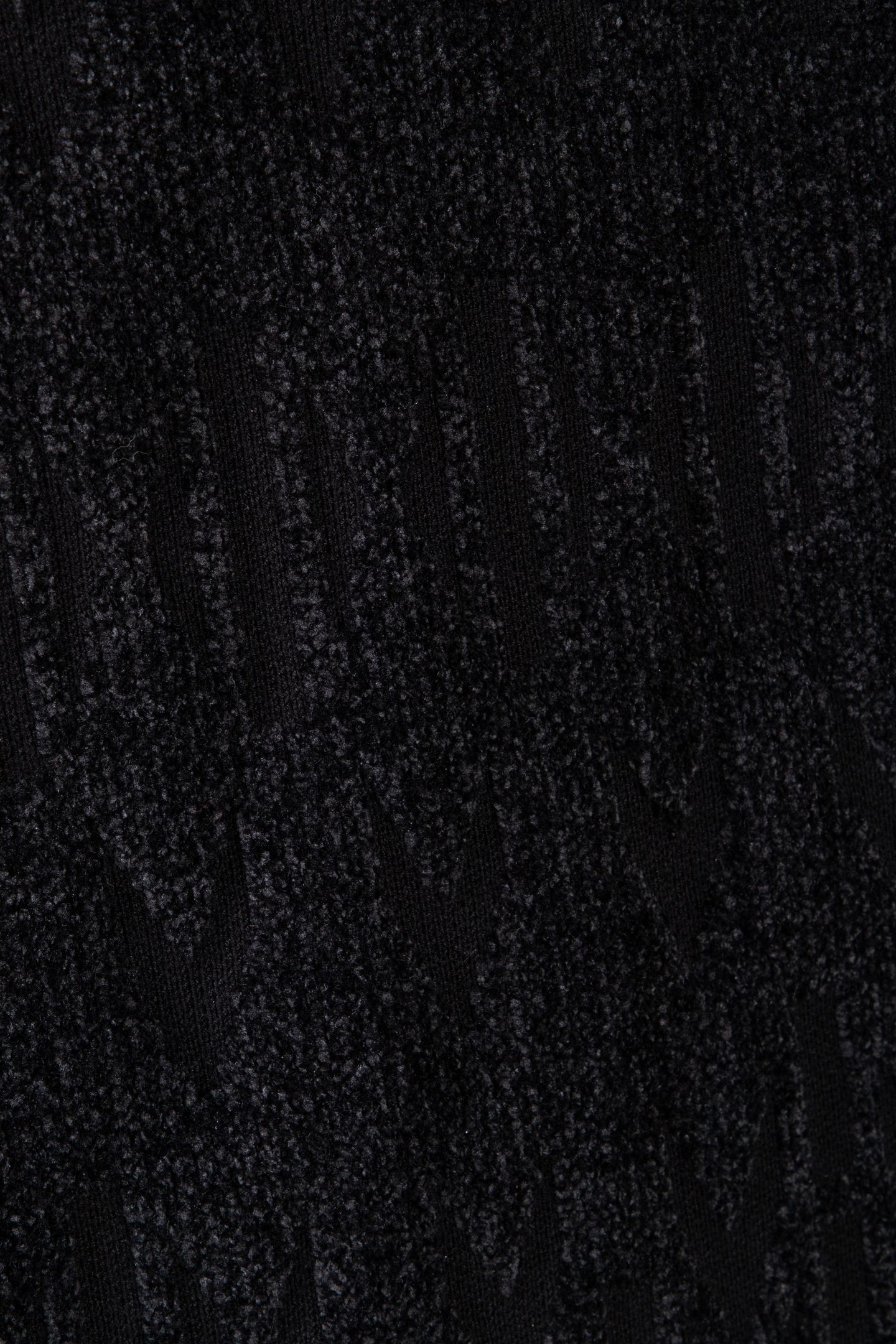 ADELE LOGO CHENILLE JET BLACK A996 4
