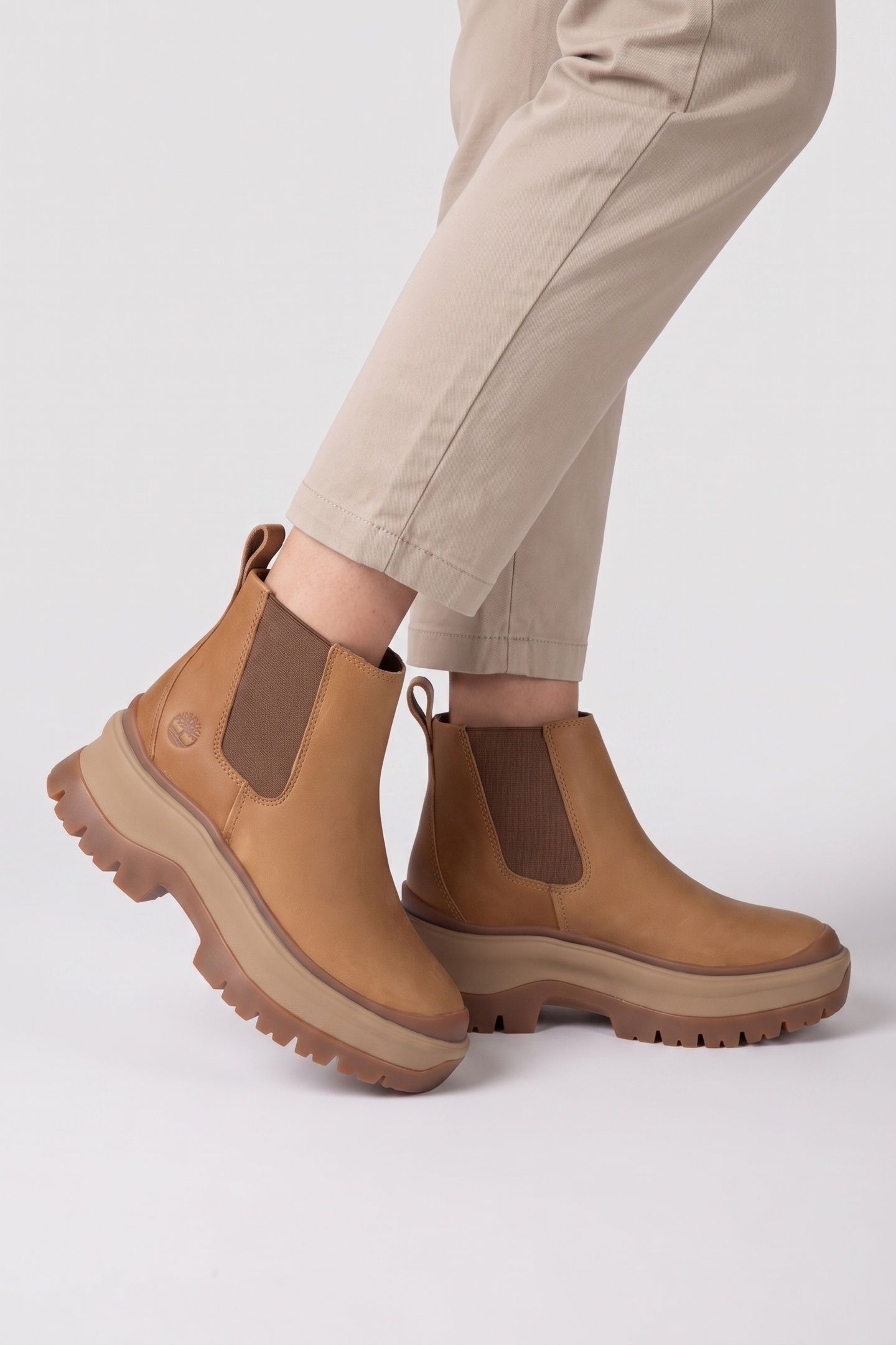 ROXIE LANE MID CHELSEA BOOT MEDIUM BROWN FULL GRAIN 3