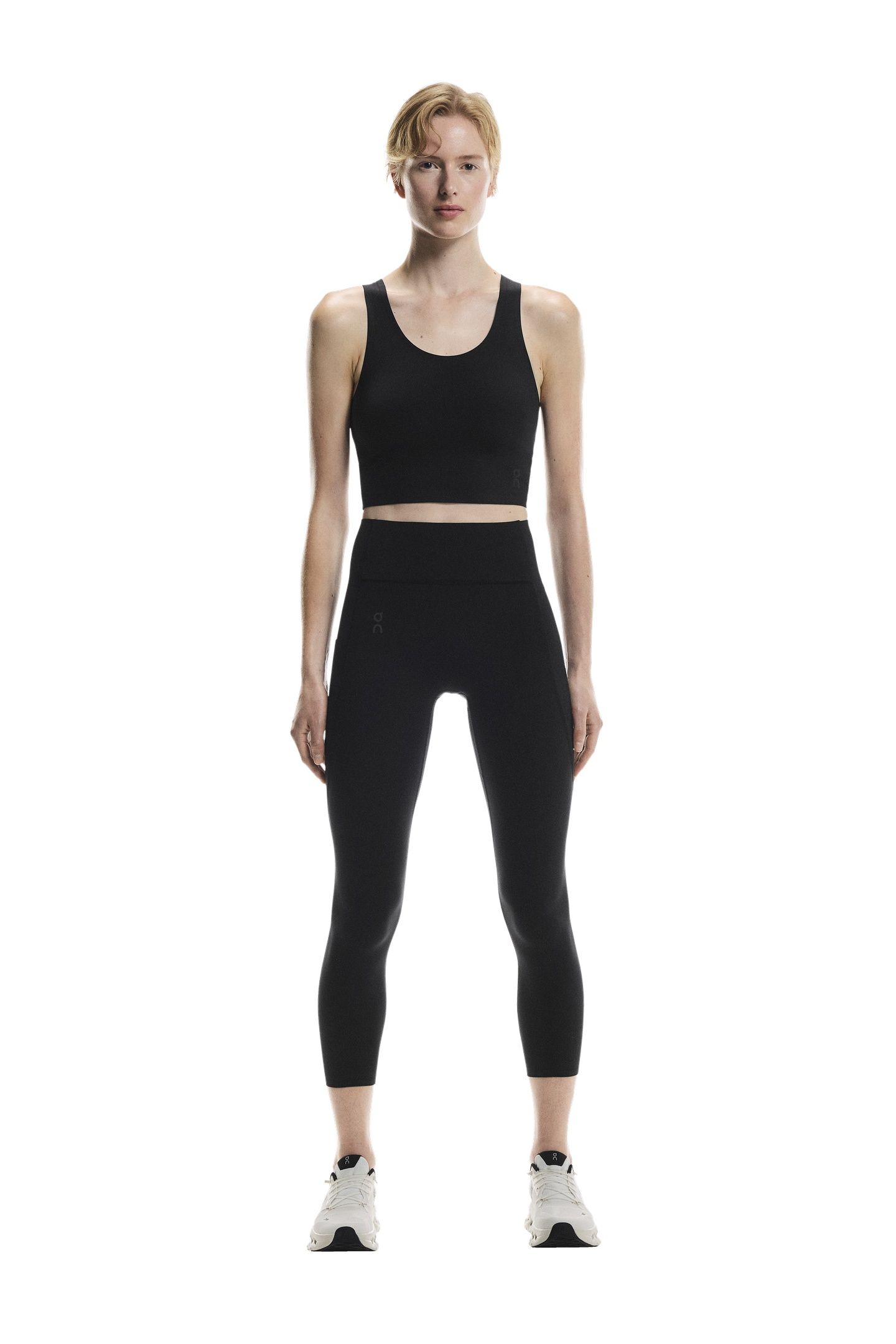STUDIO OPEN BACK CROP 1 BLACK 3