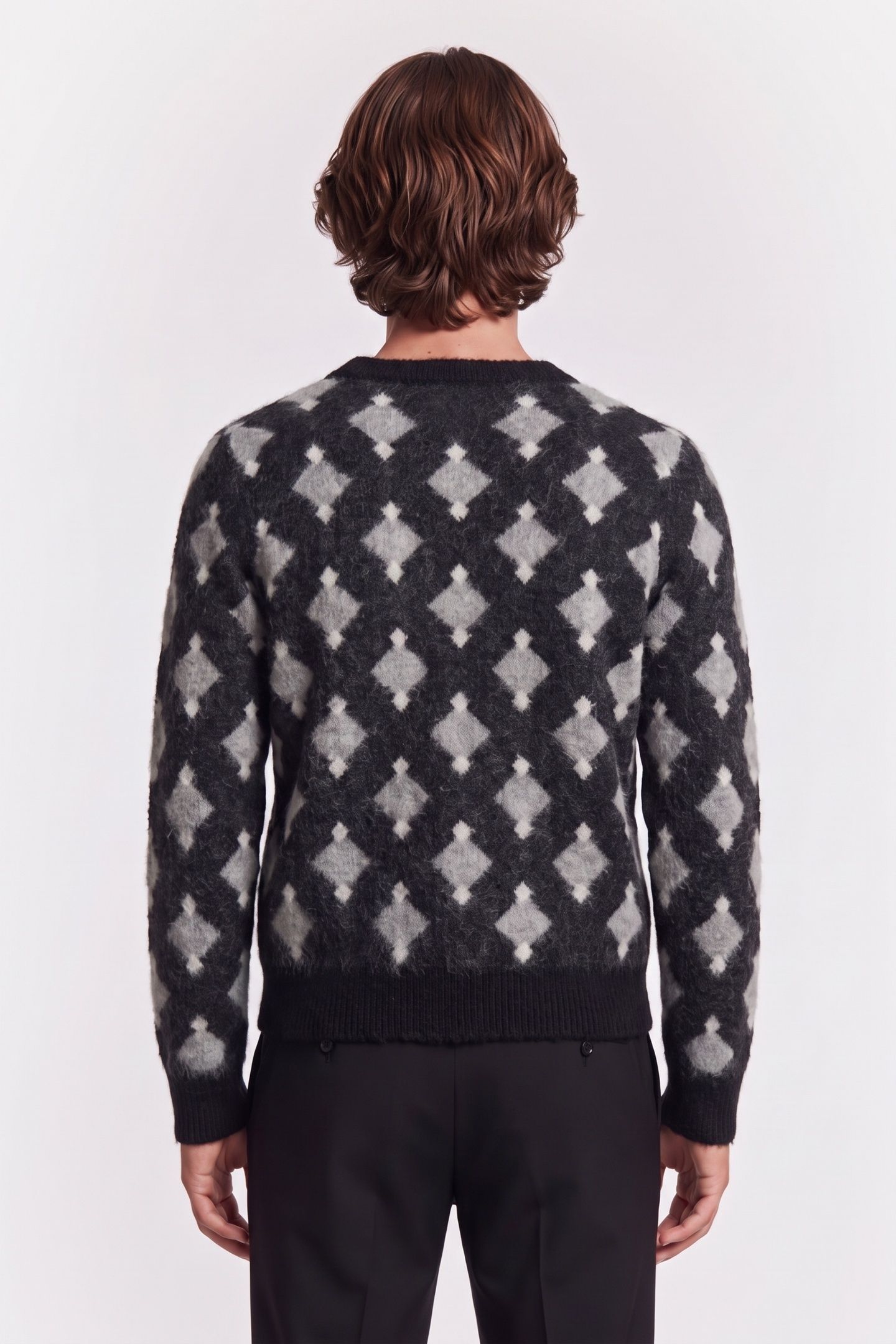 PULL COL ROUND BLACK GREY WHITE 3