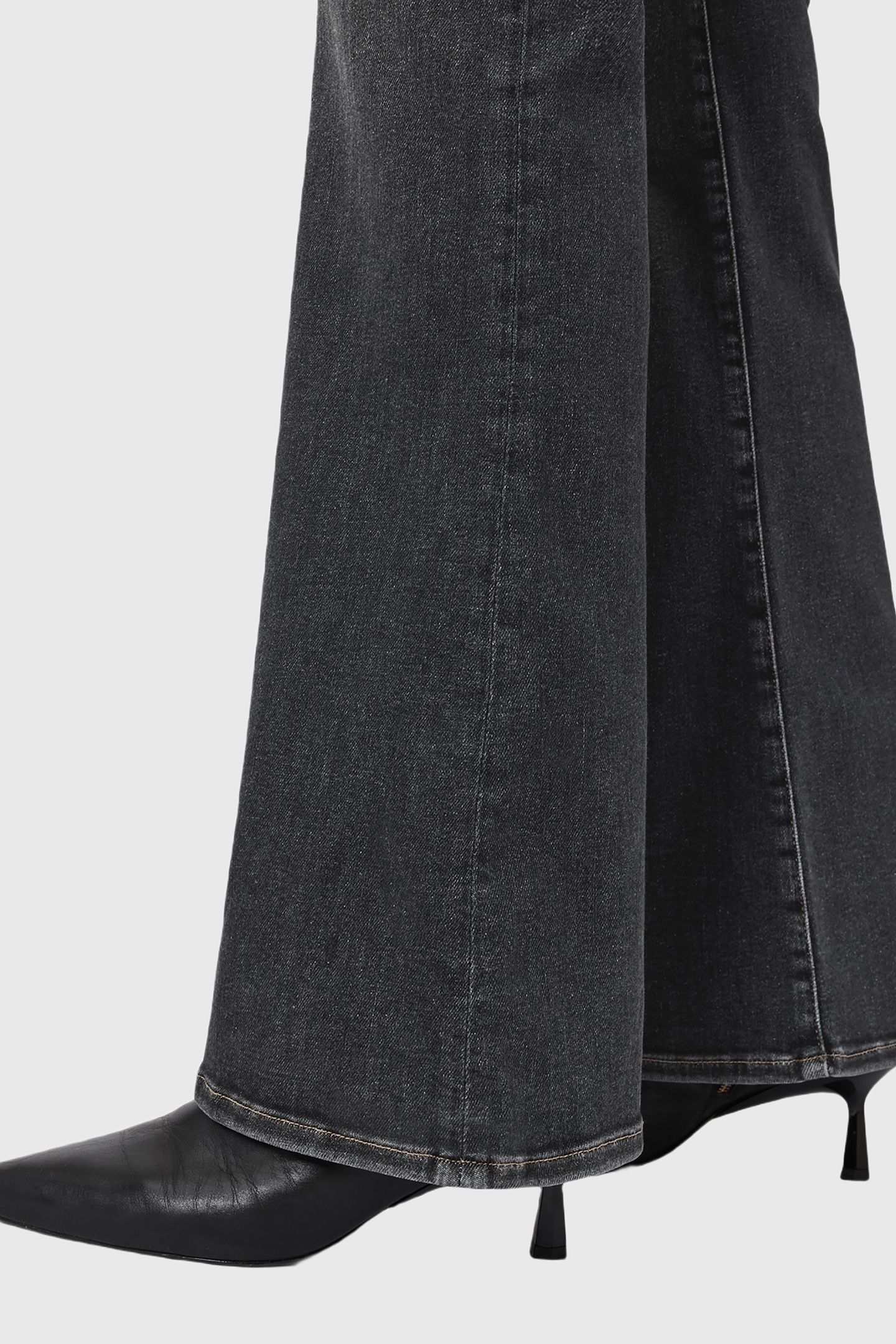 MAISIE FLARE JEAN WASHED GREY 7