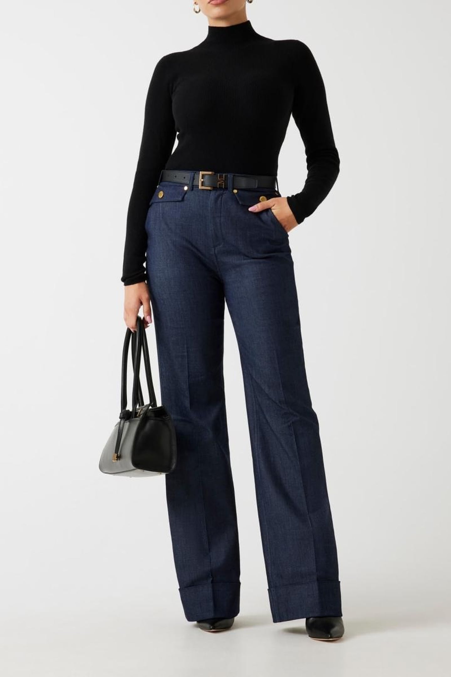 AFRAH LS TN TOP SWTR JET BLACK A996 1