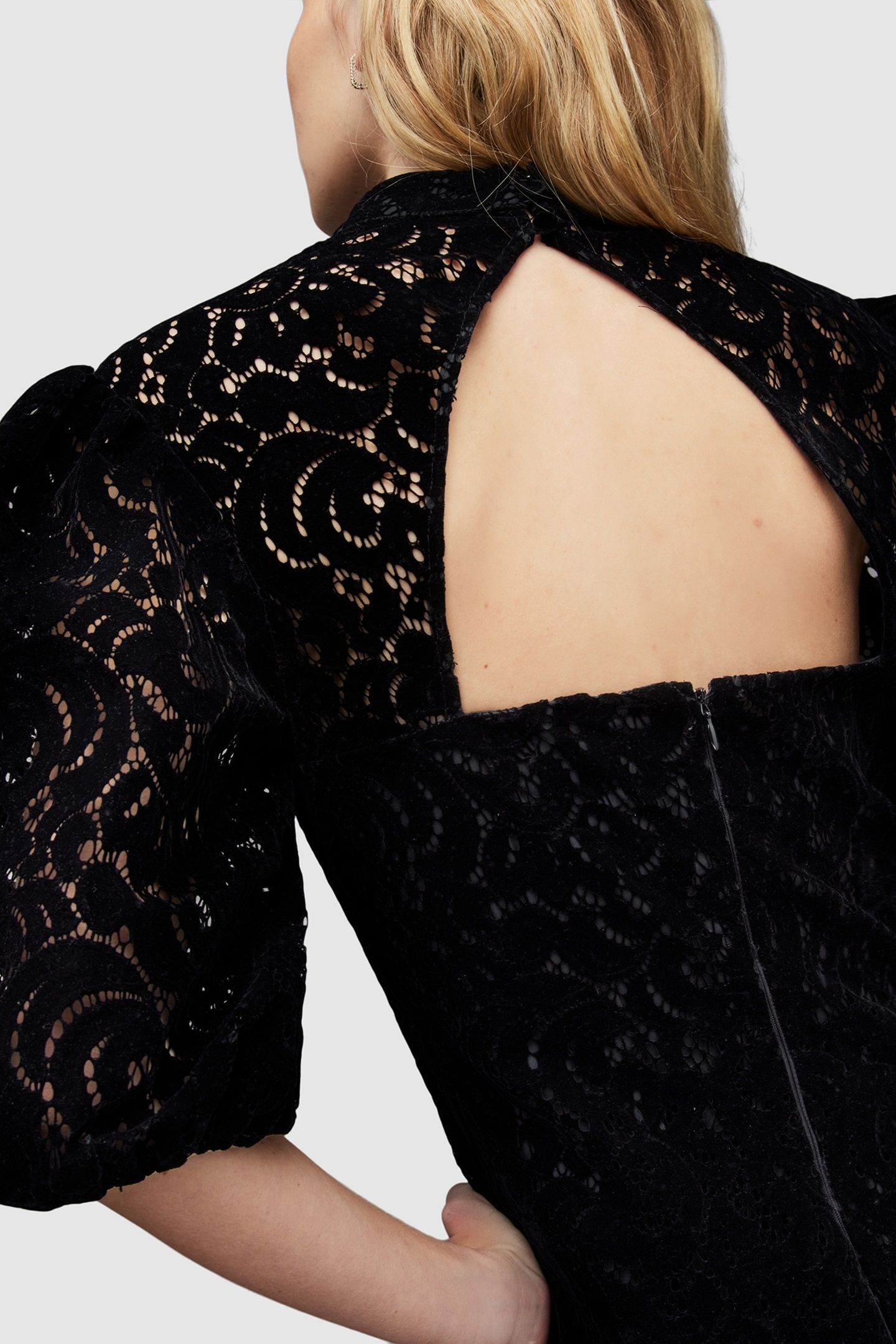 CAMILA LACE DRESS BLACK 5