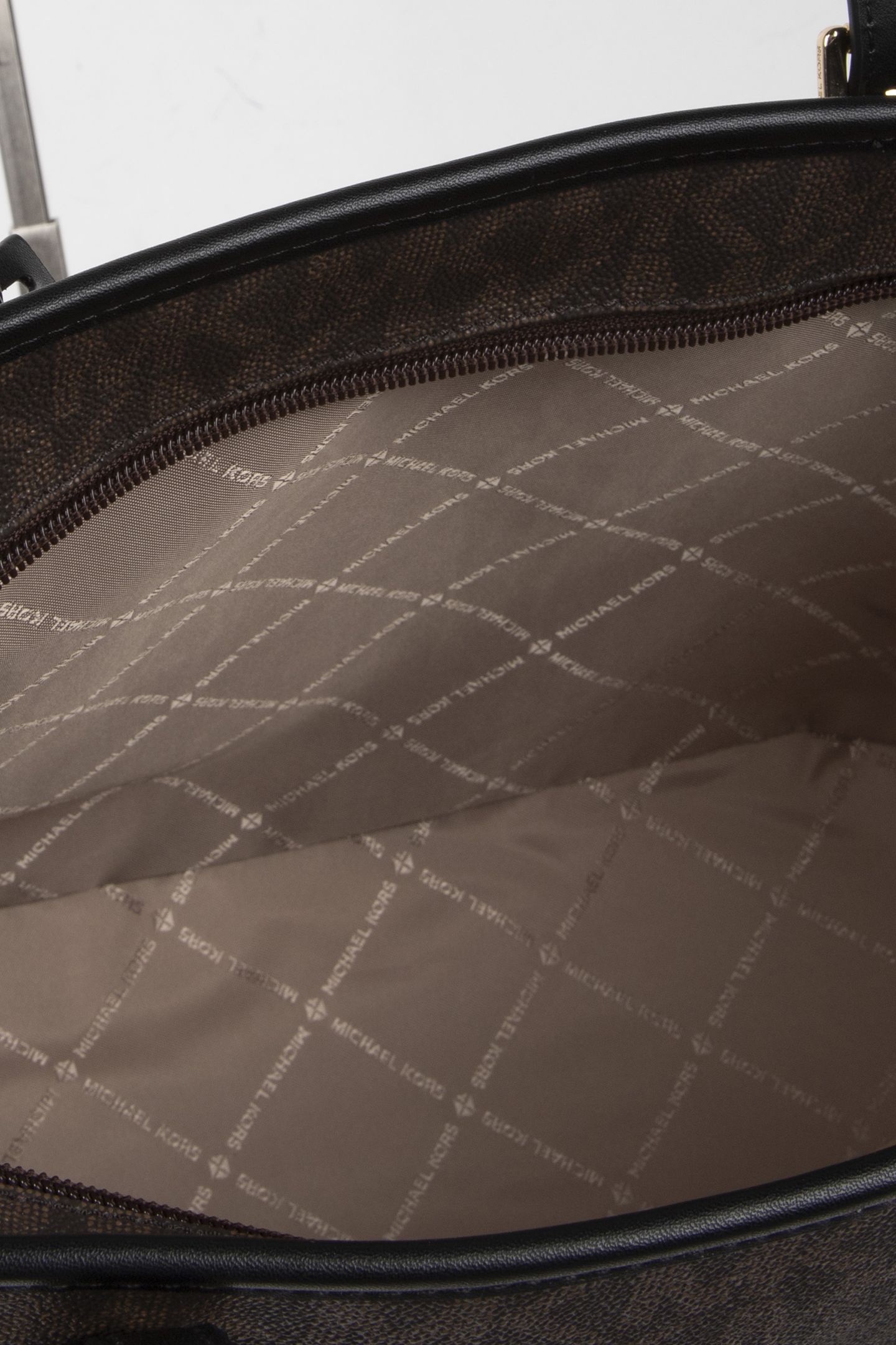 TOP ZIP TOTE BROWN/BLK 4