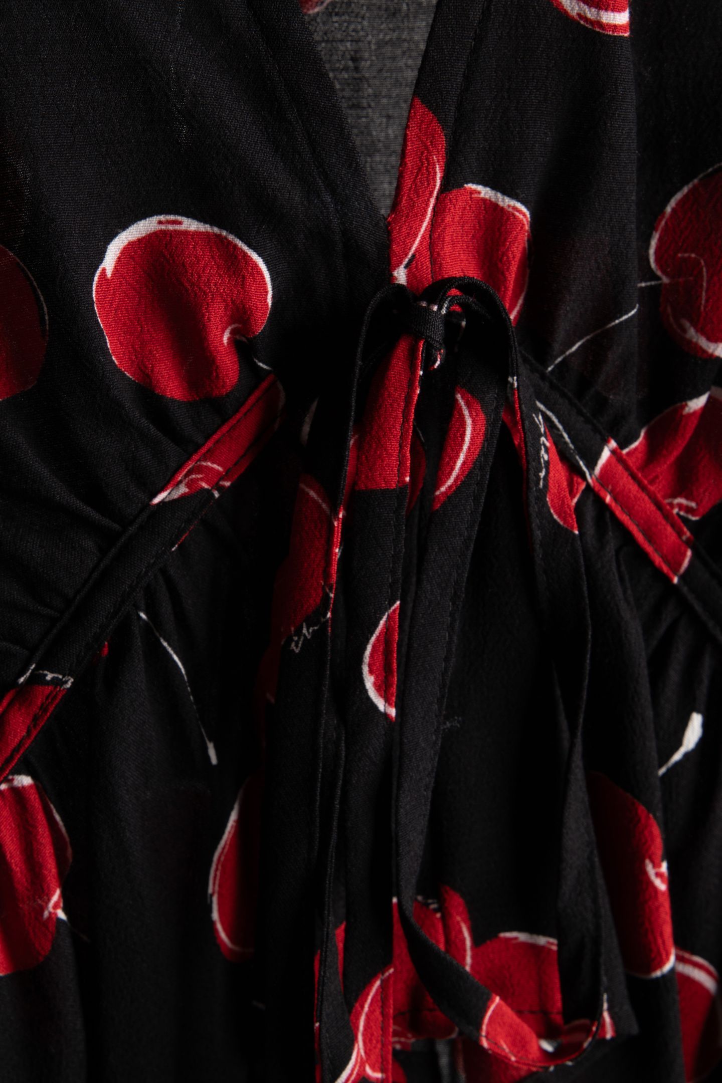 LONG-LASTING TOP BLACK - RED 4