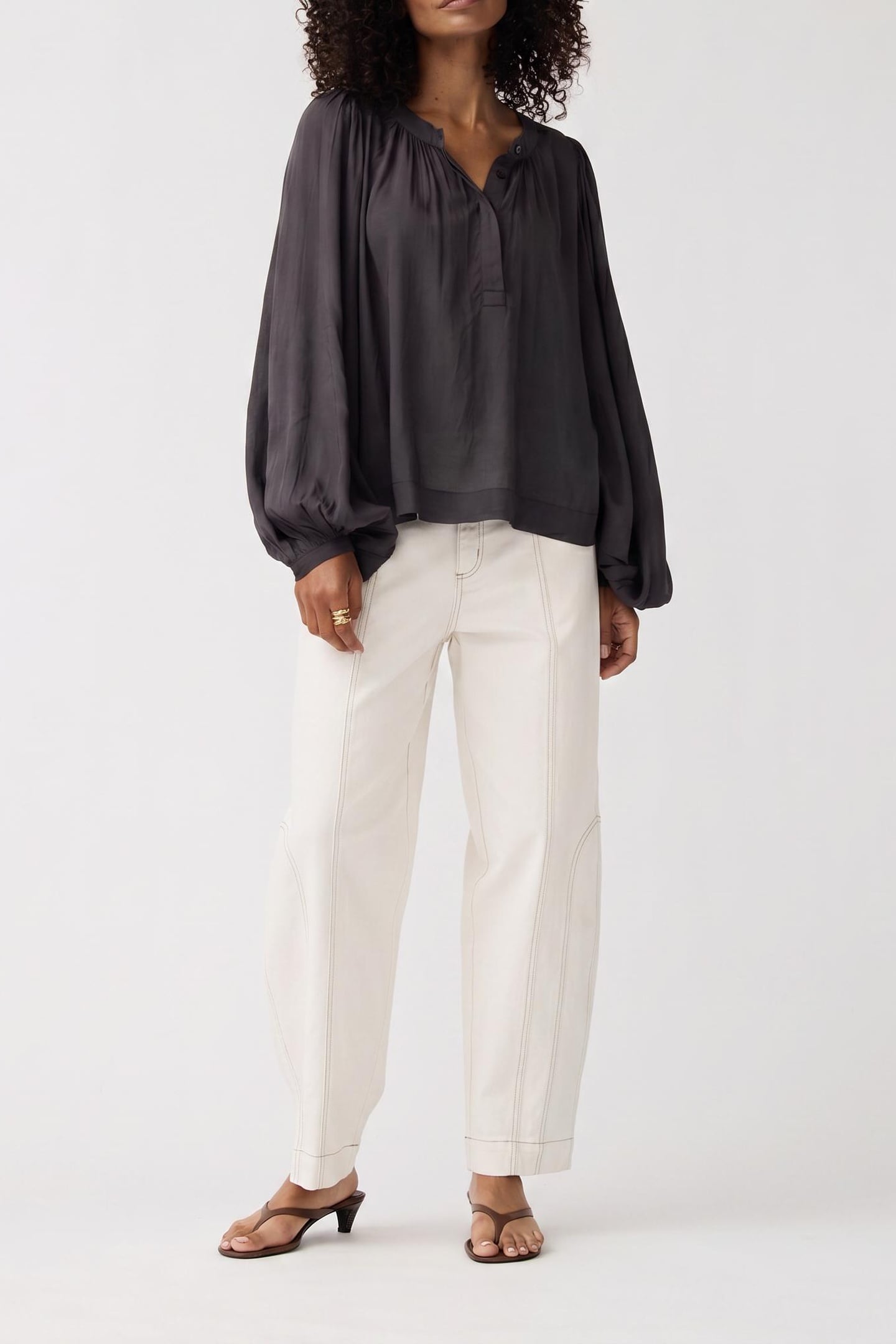 TOP HELEN ANTRA 2