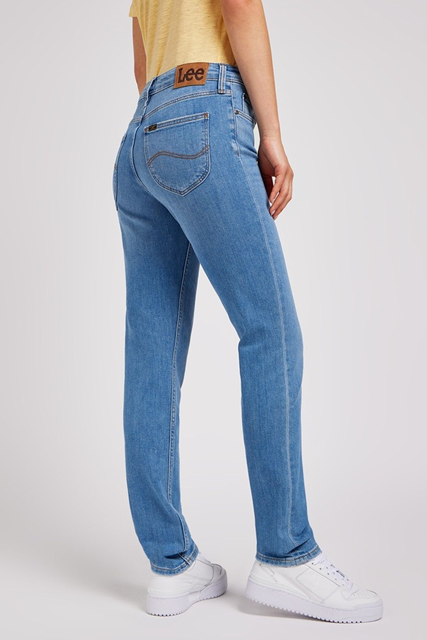 ELLY MID CONVERSATION JEANS 4
