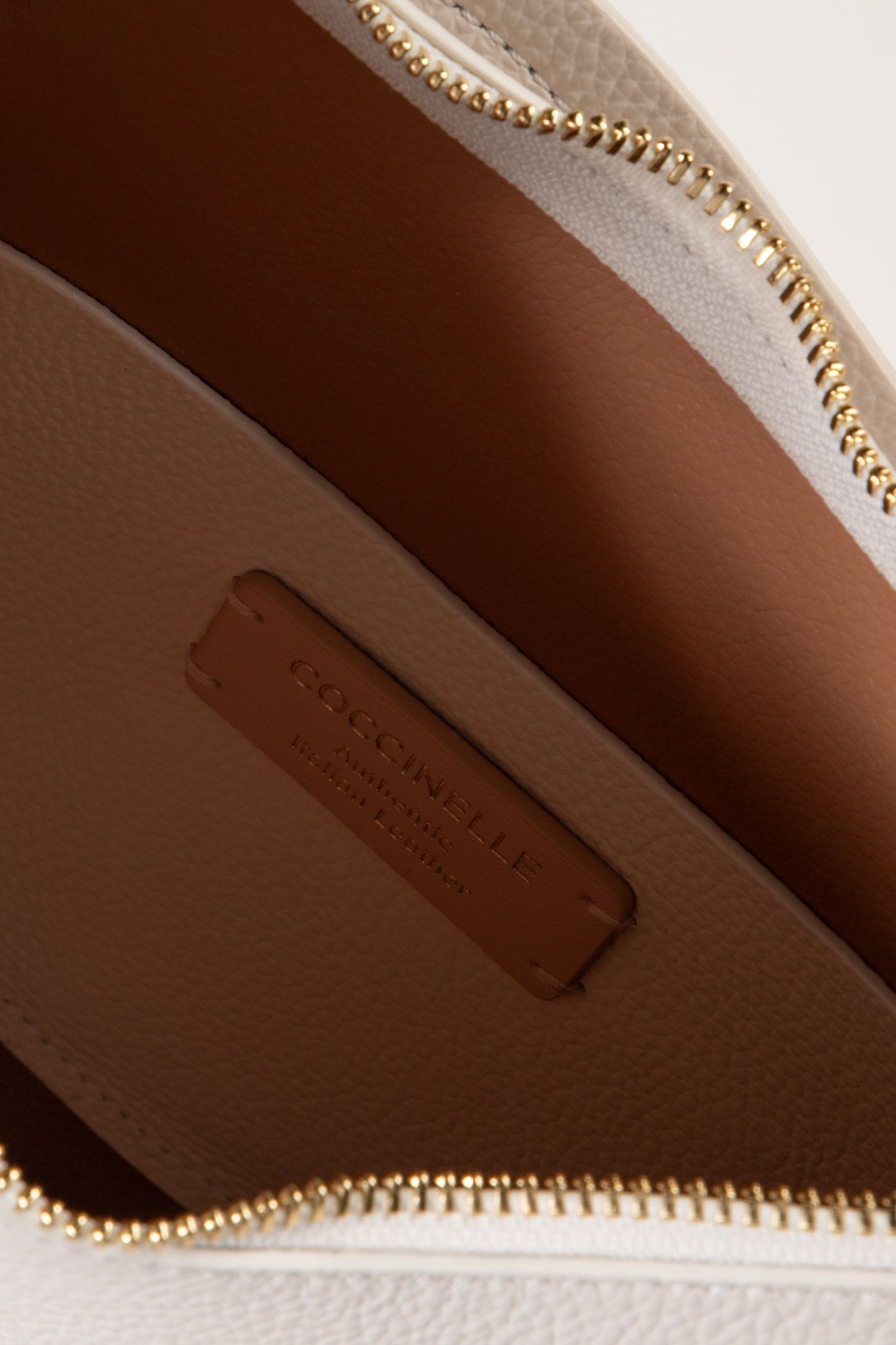 COCCINELLESUNUP BLANCO/SKIN 5