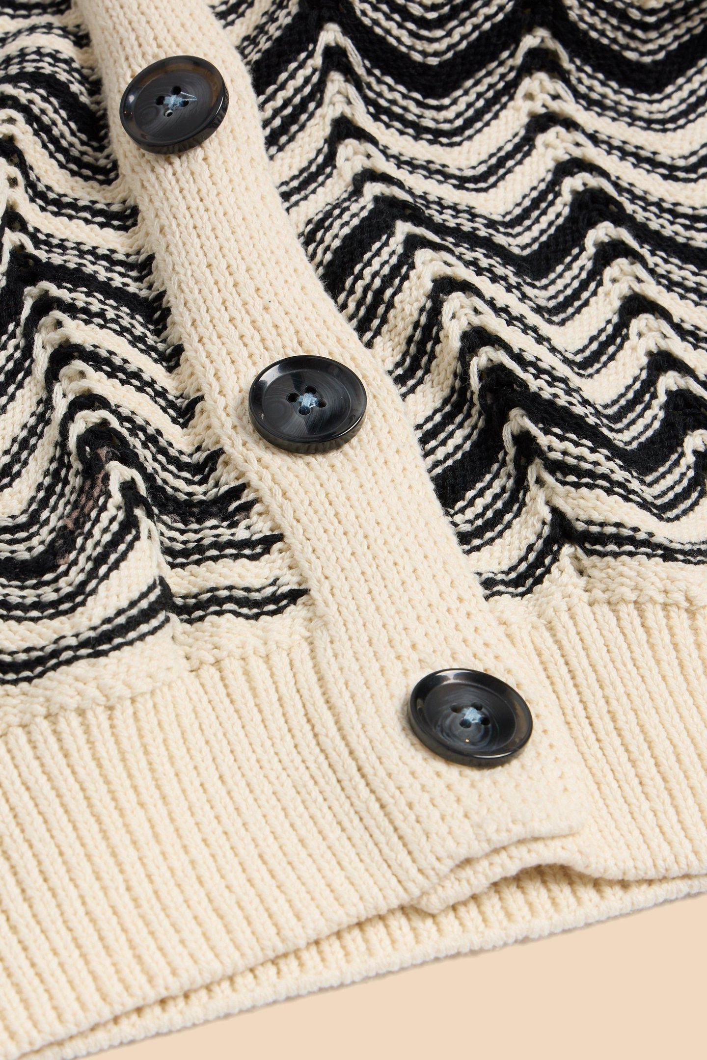 STELLA CHEVRON CARDI WHITE MULTI 8