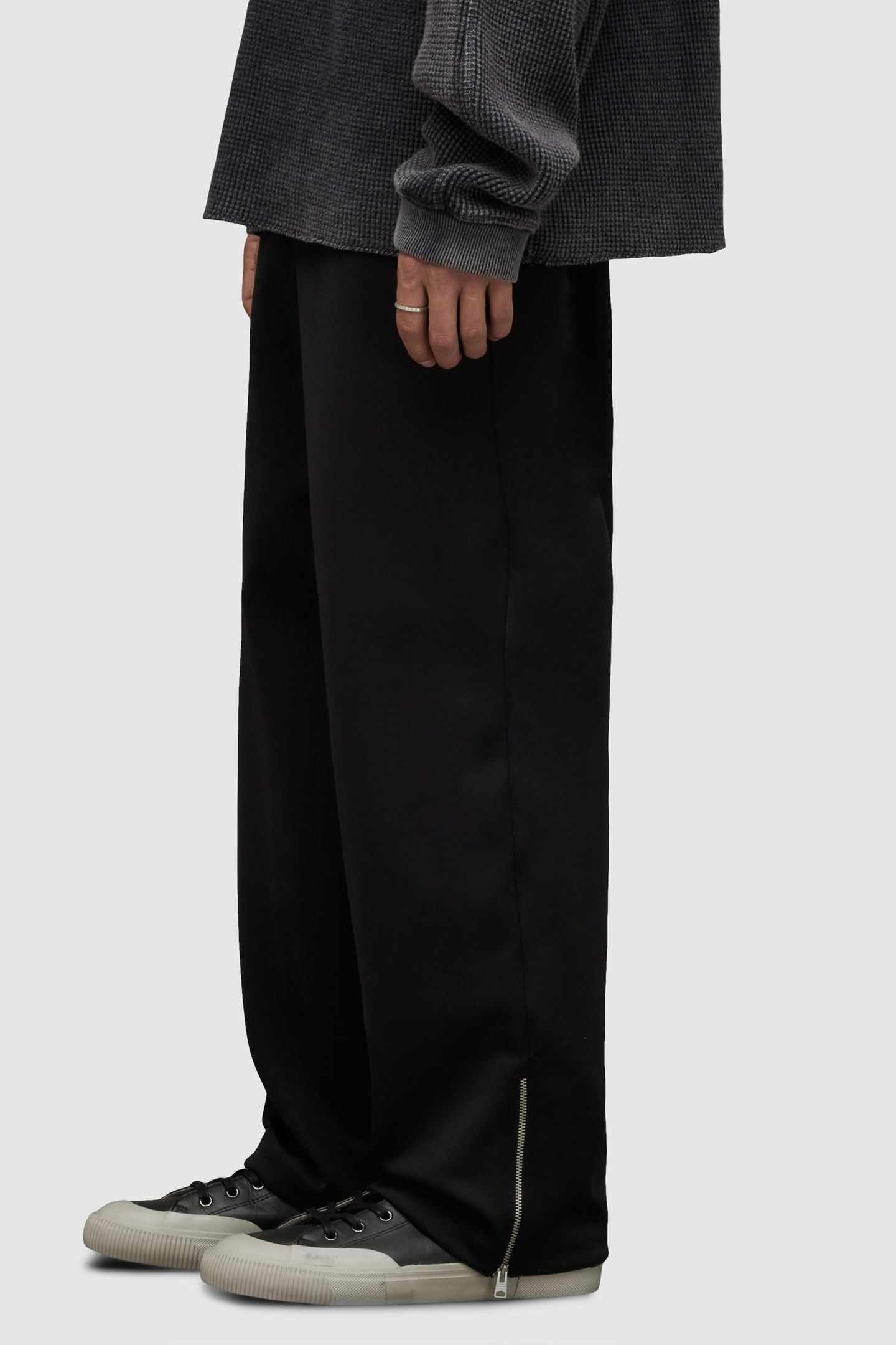 HUNTER SWEATPANT JET BLACK 3