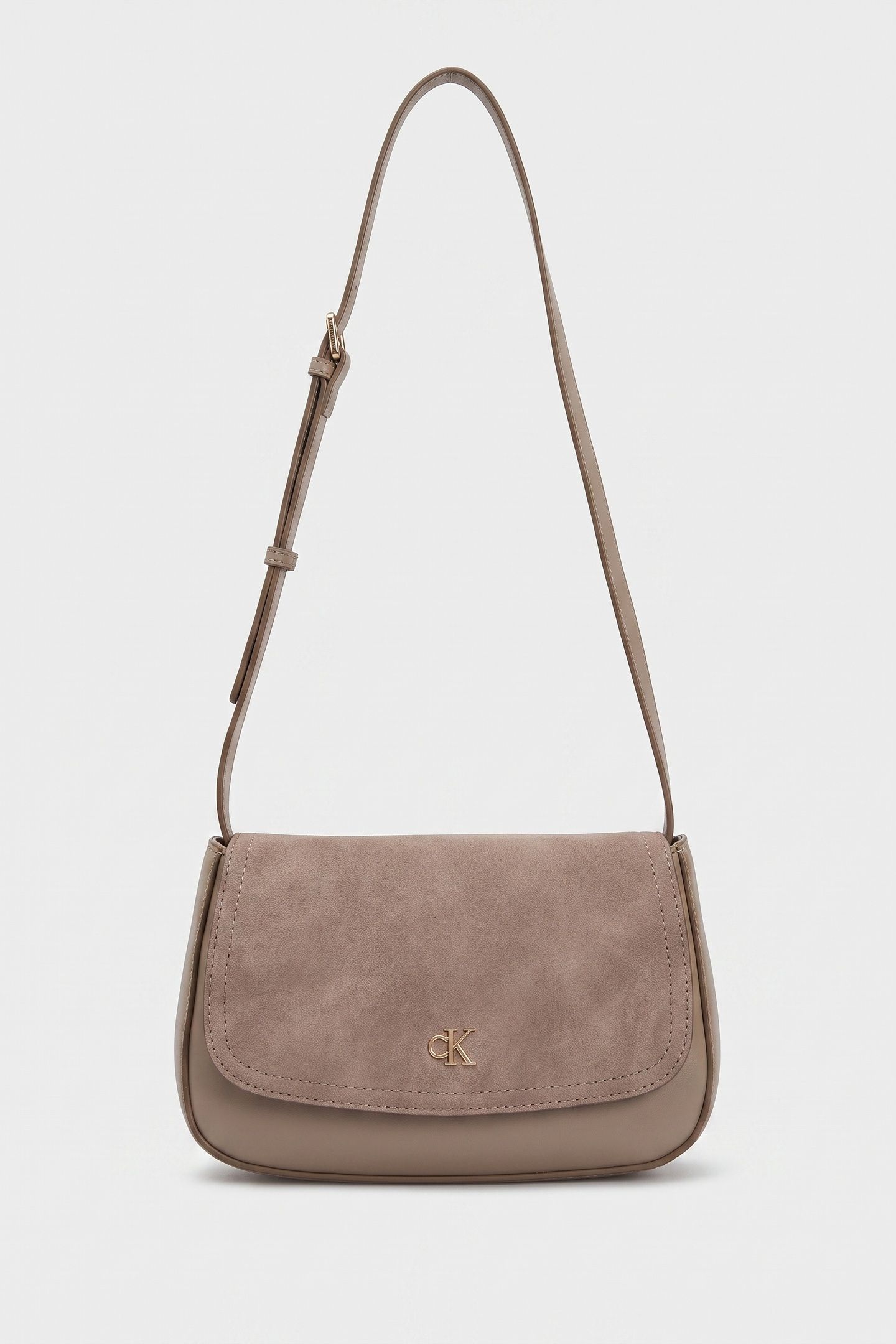 CK BRUSHED FLAP CROSSOVER DESERT TAUPE 2