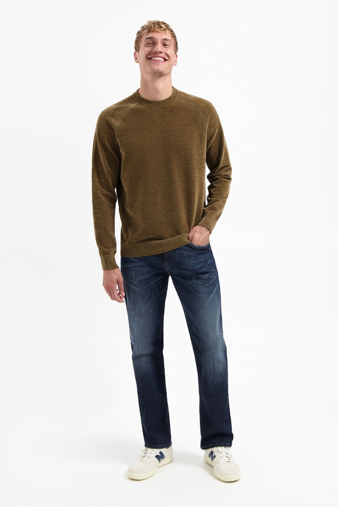 PULLOVER CREWNECK LIGHT WEIGHT CHENILLE TAUPE 2