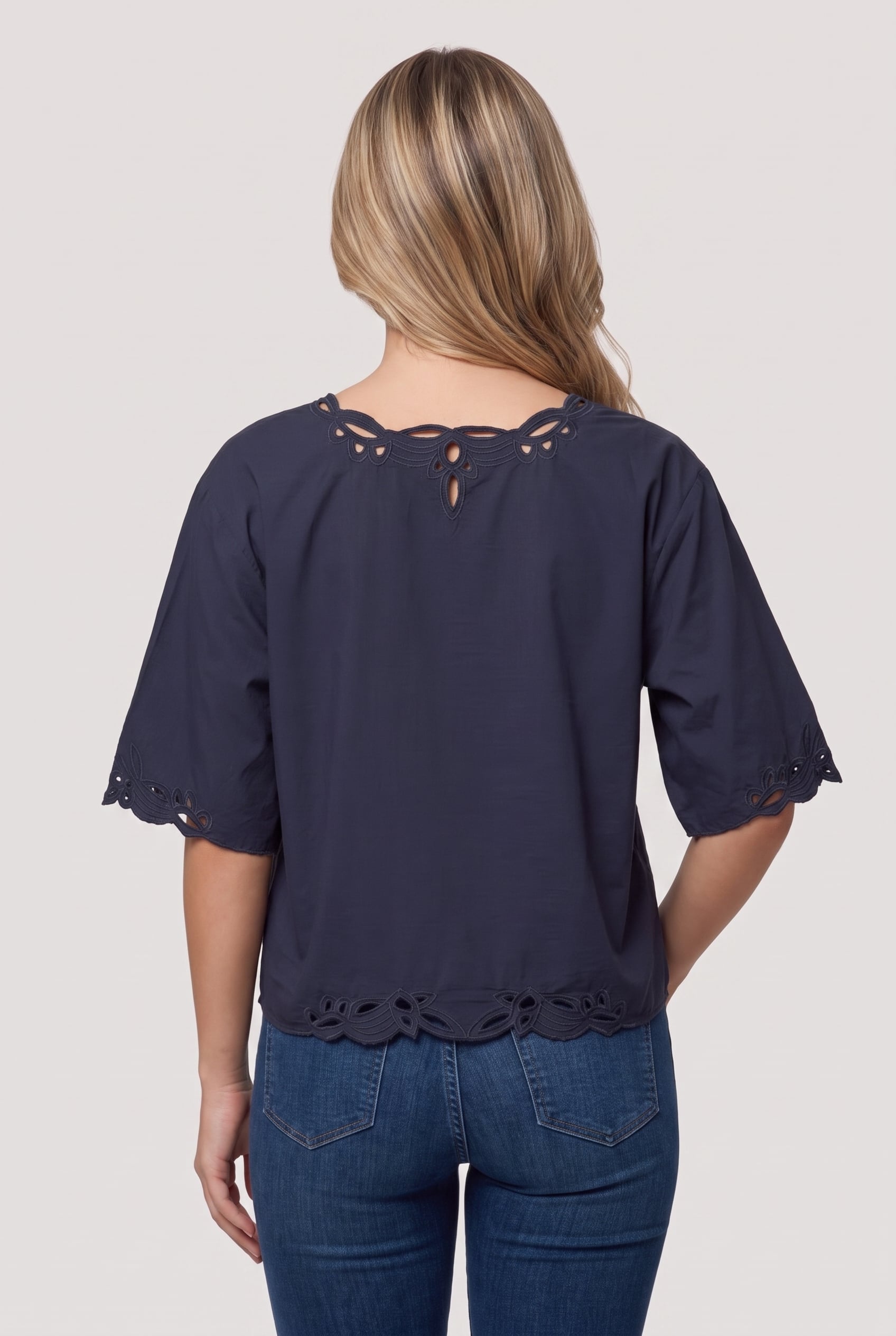 TOP AILA NAVY 2