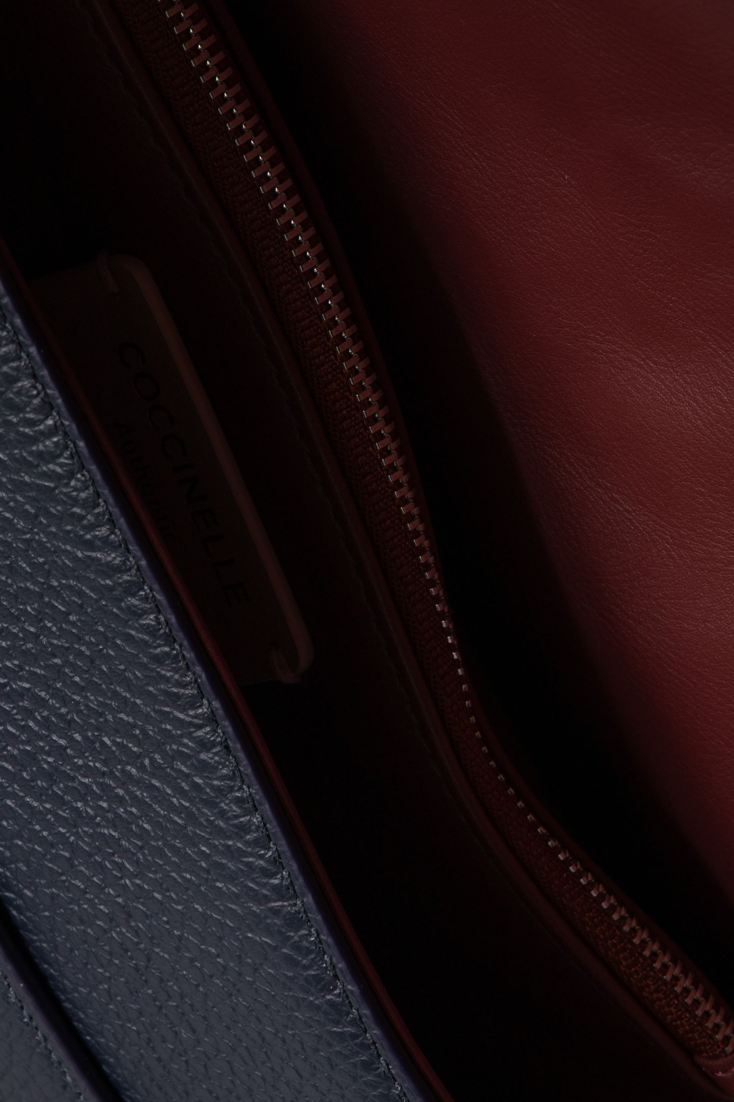COCCINELLEDORIAN MIDNIGHT BLUE 5