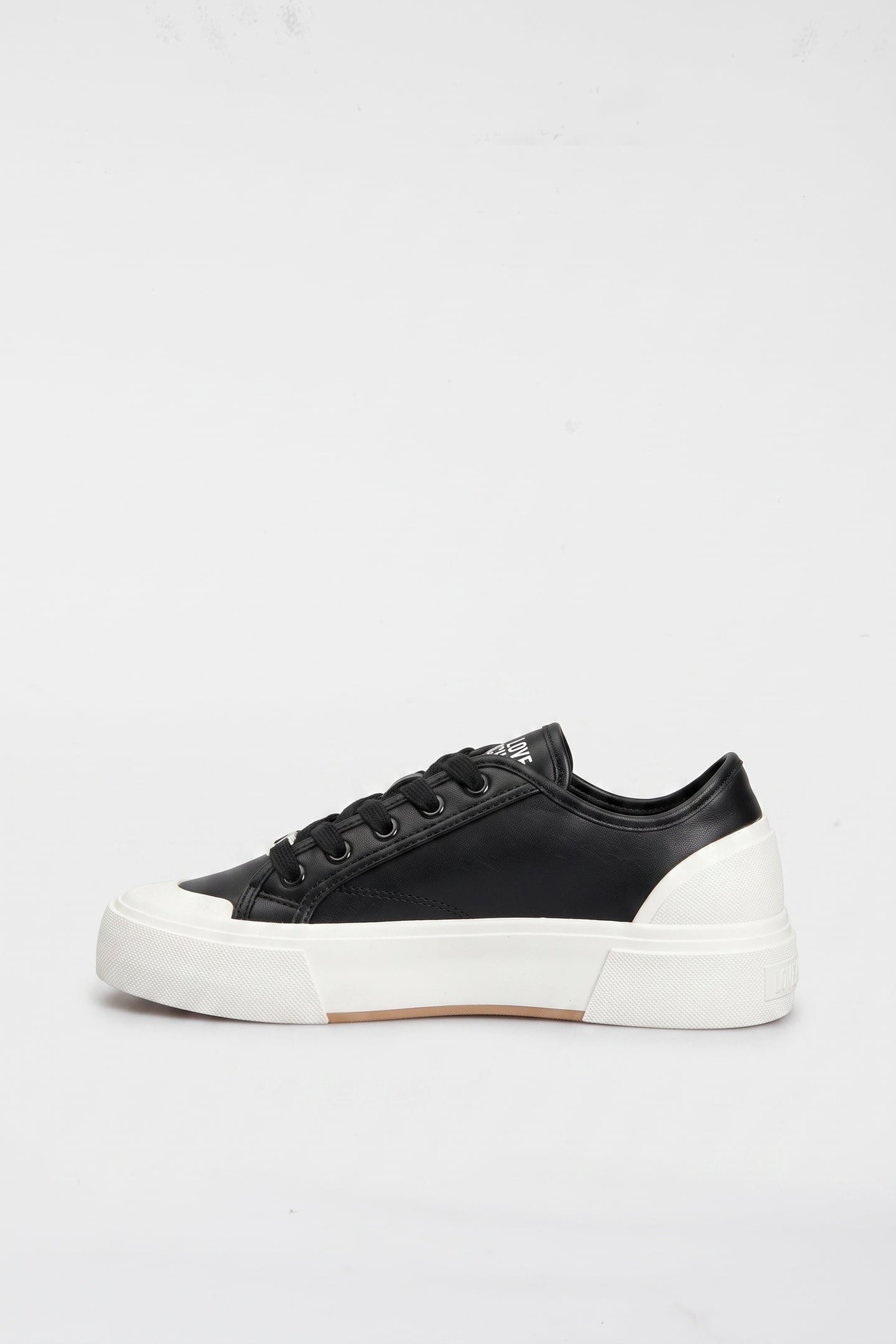 SNEAKERS BLACK 2