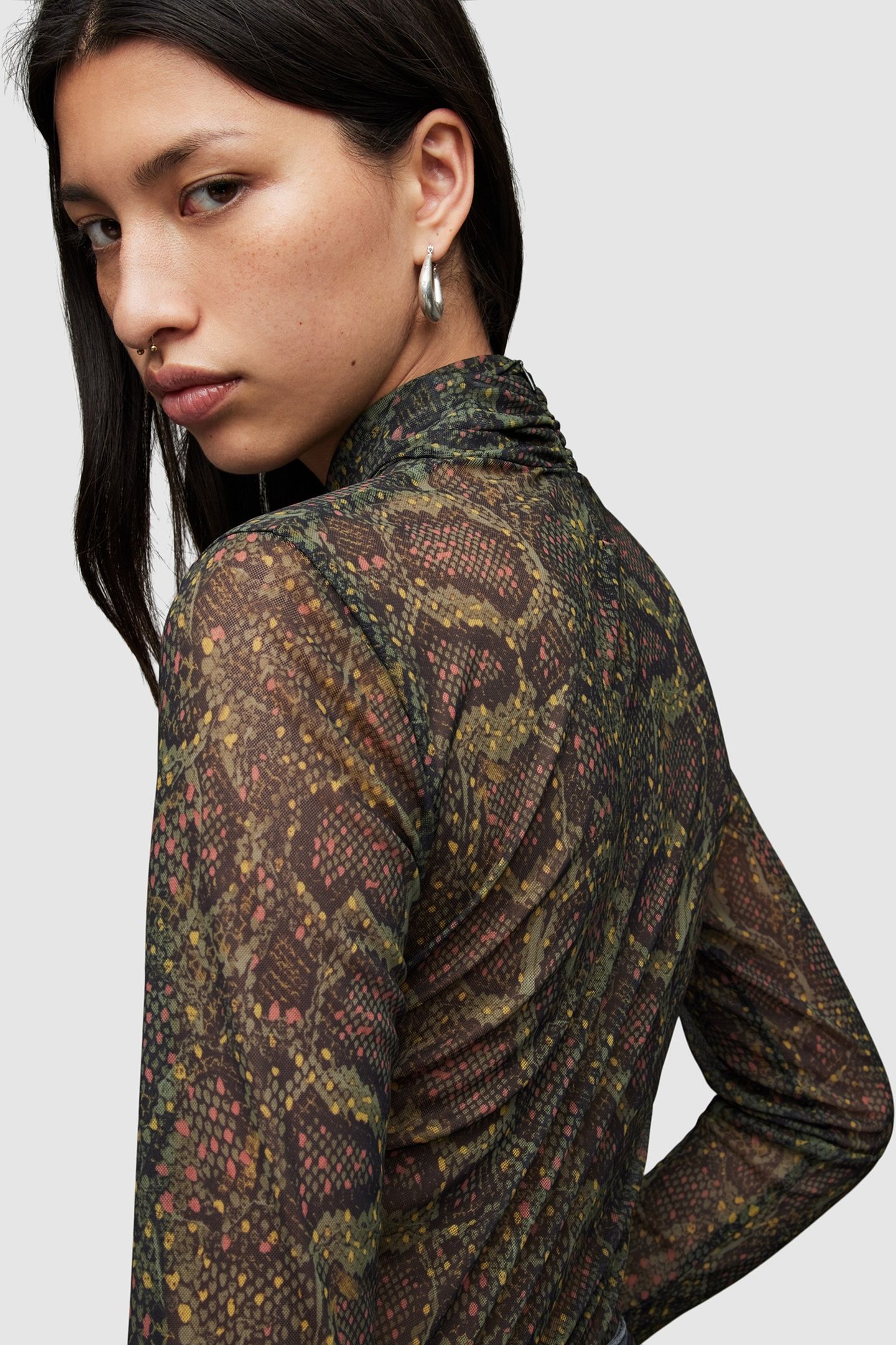 TIA TAMORA LS TOP KHAKI GREEN 4