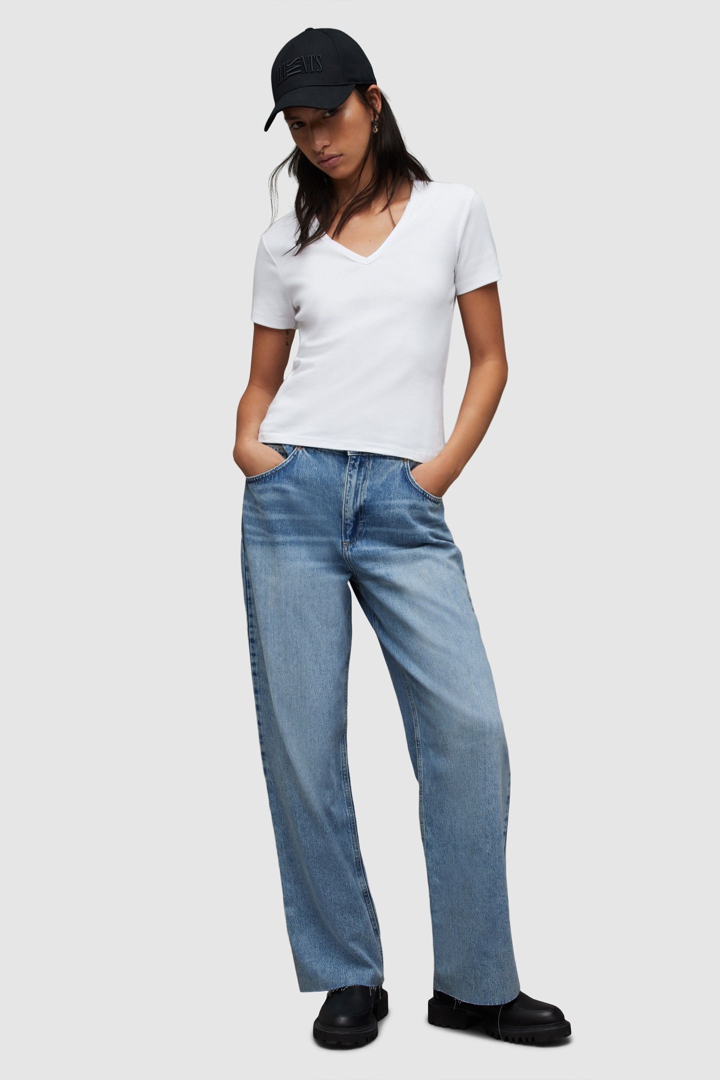 EVIE TEE WHITE 5
