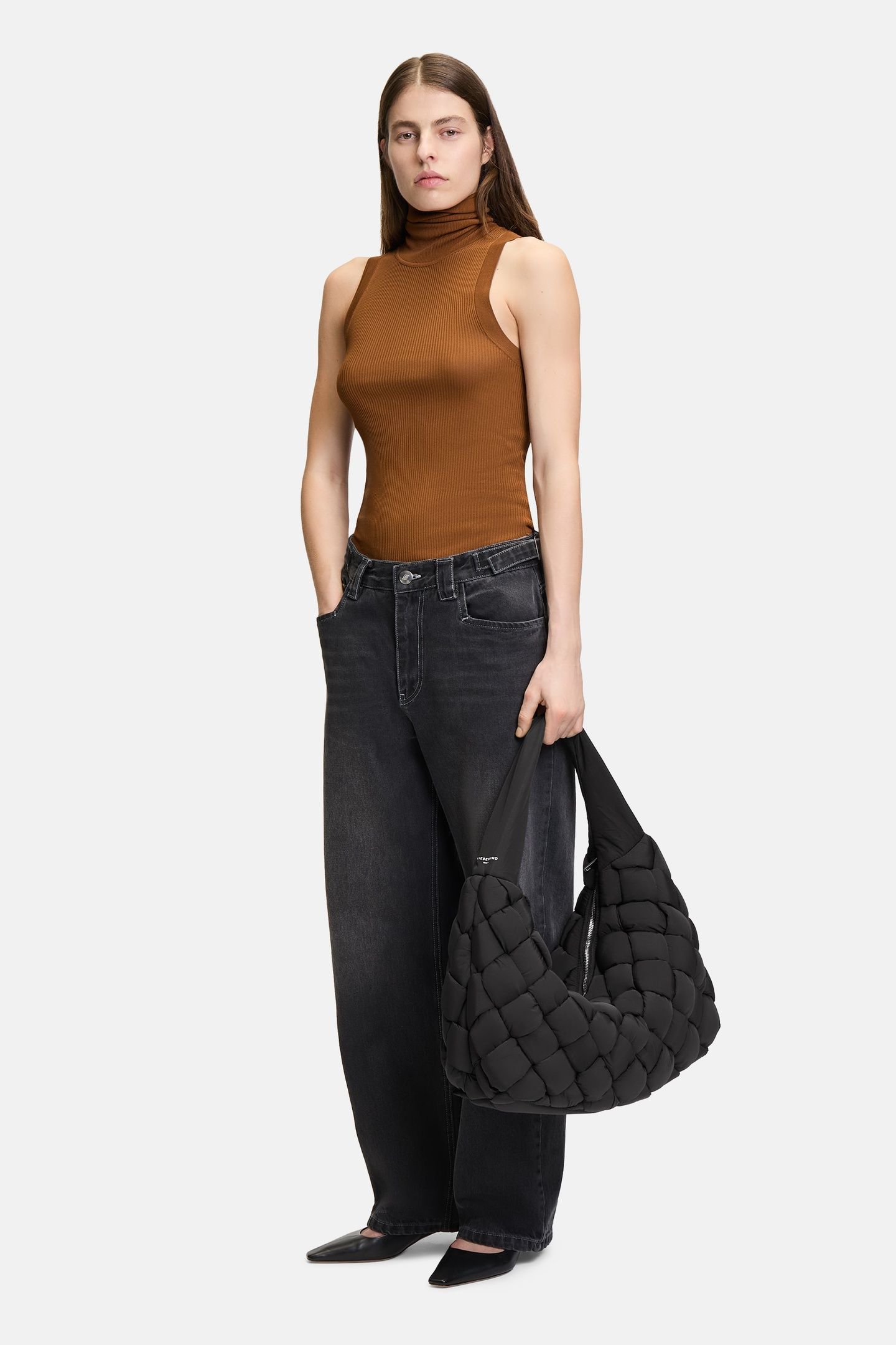 HOBO LARGE BLACK 1