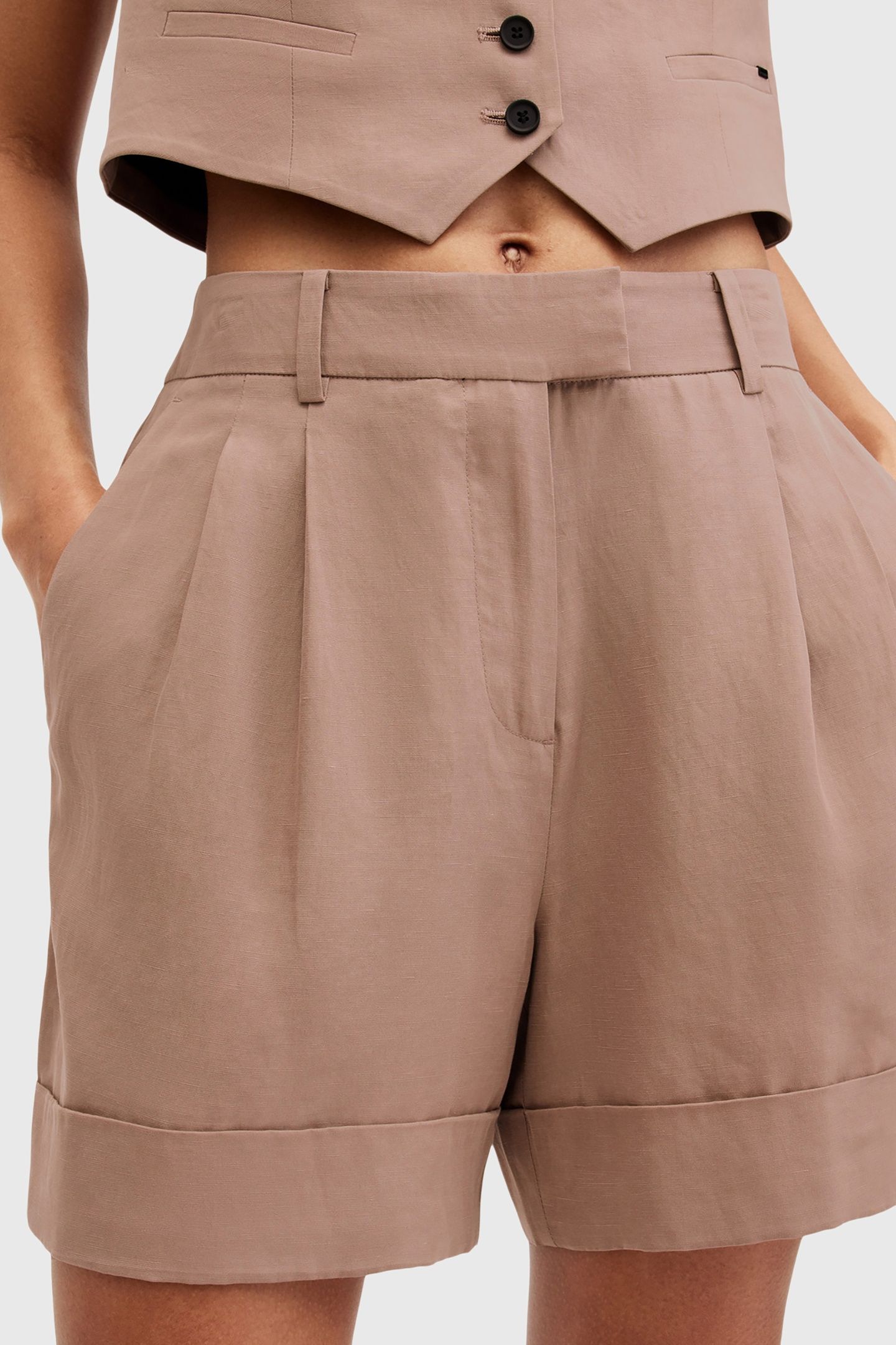 DERI LYN SHORT DOE BROWN 8