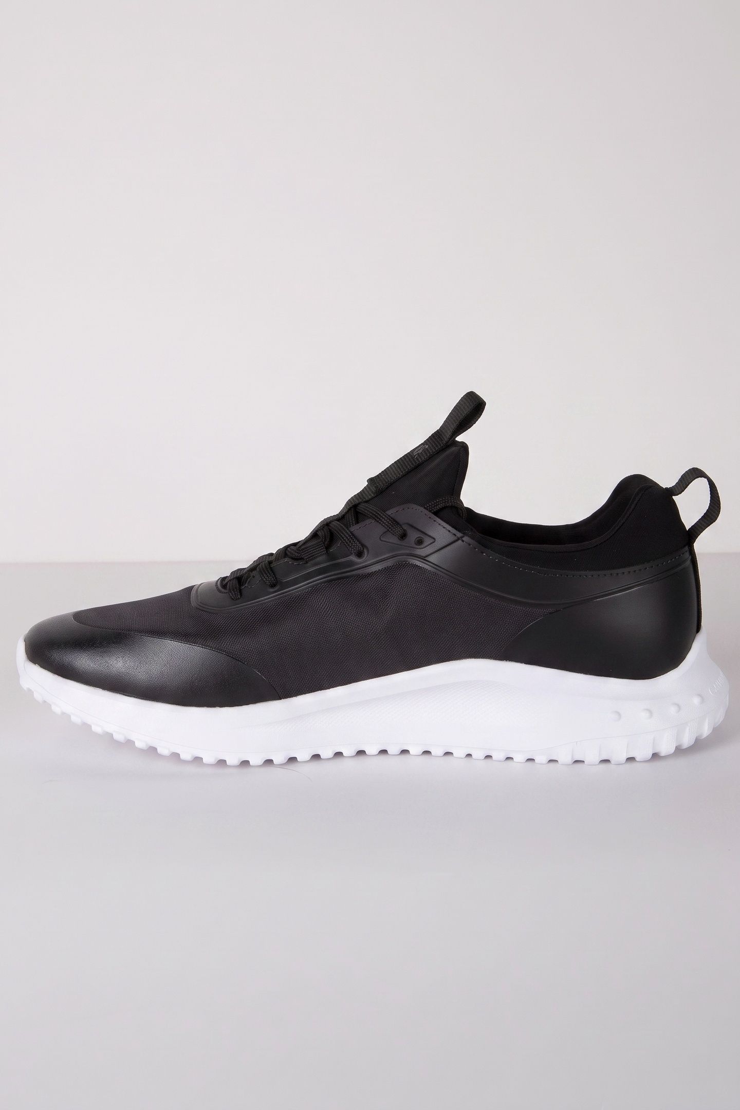EVA RUNNER LACEUP BLACK 3