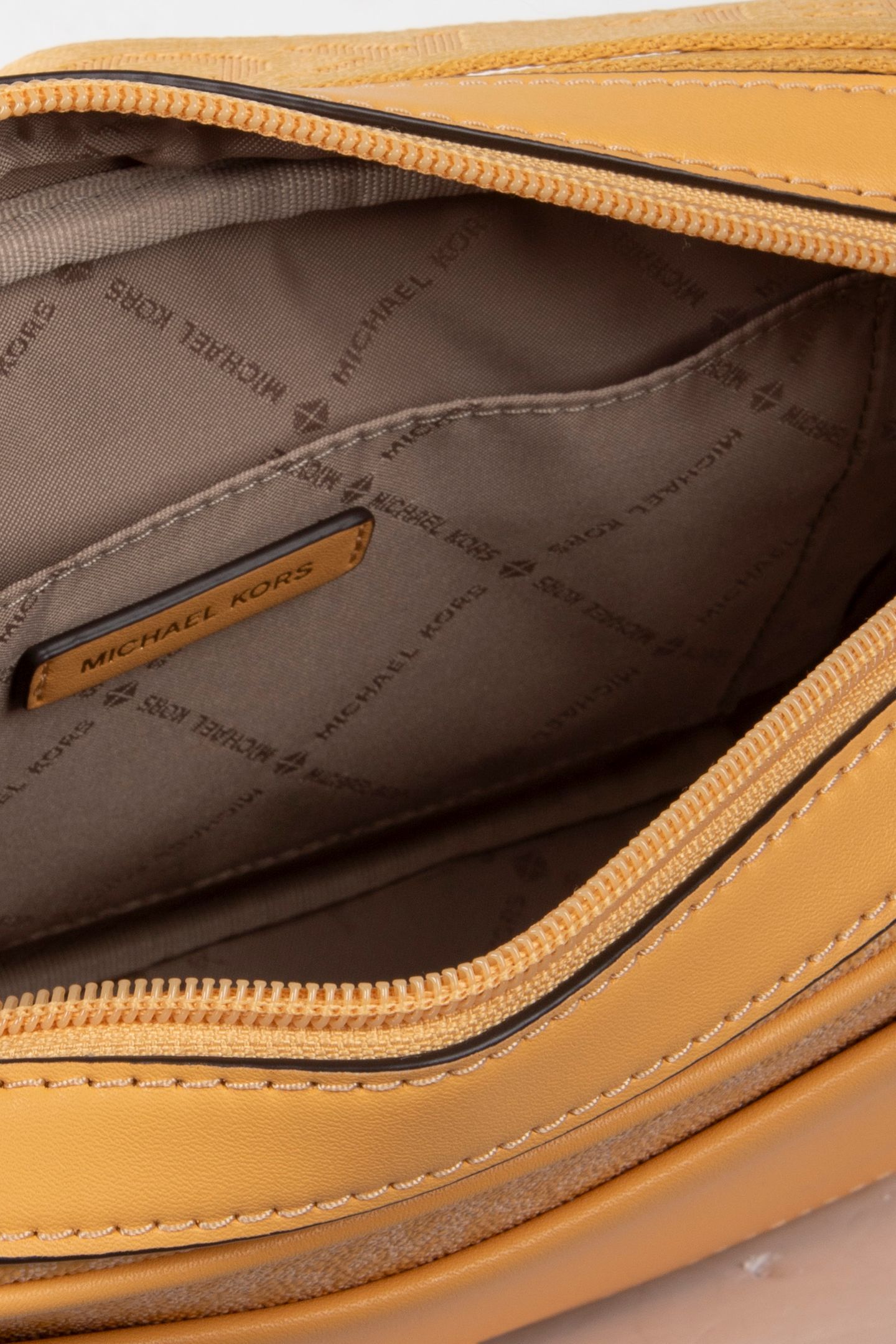 LARGE EAST/WEST POCKET CROSSBODY HONEYWHEAT 5
