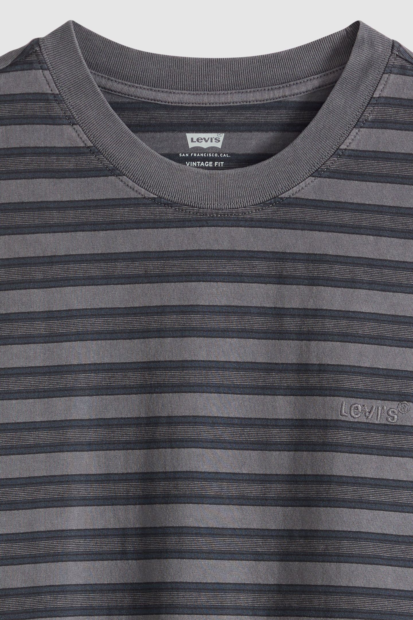 RED TAB VINTAGE TEE 6