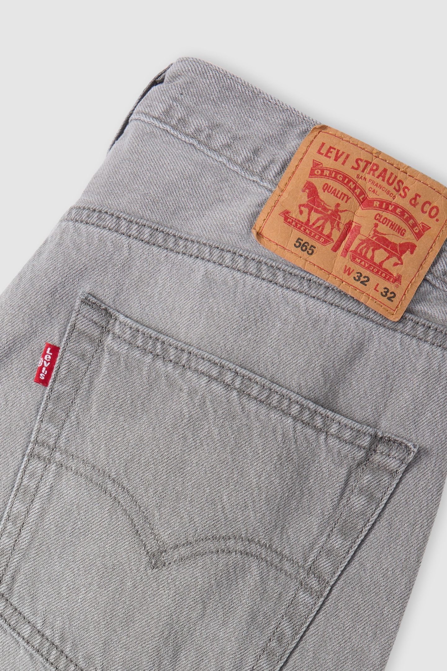 565™ LOOSE STRAIGHT LIGHTWEIGHT JEANS 7