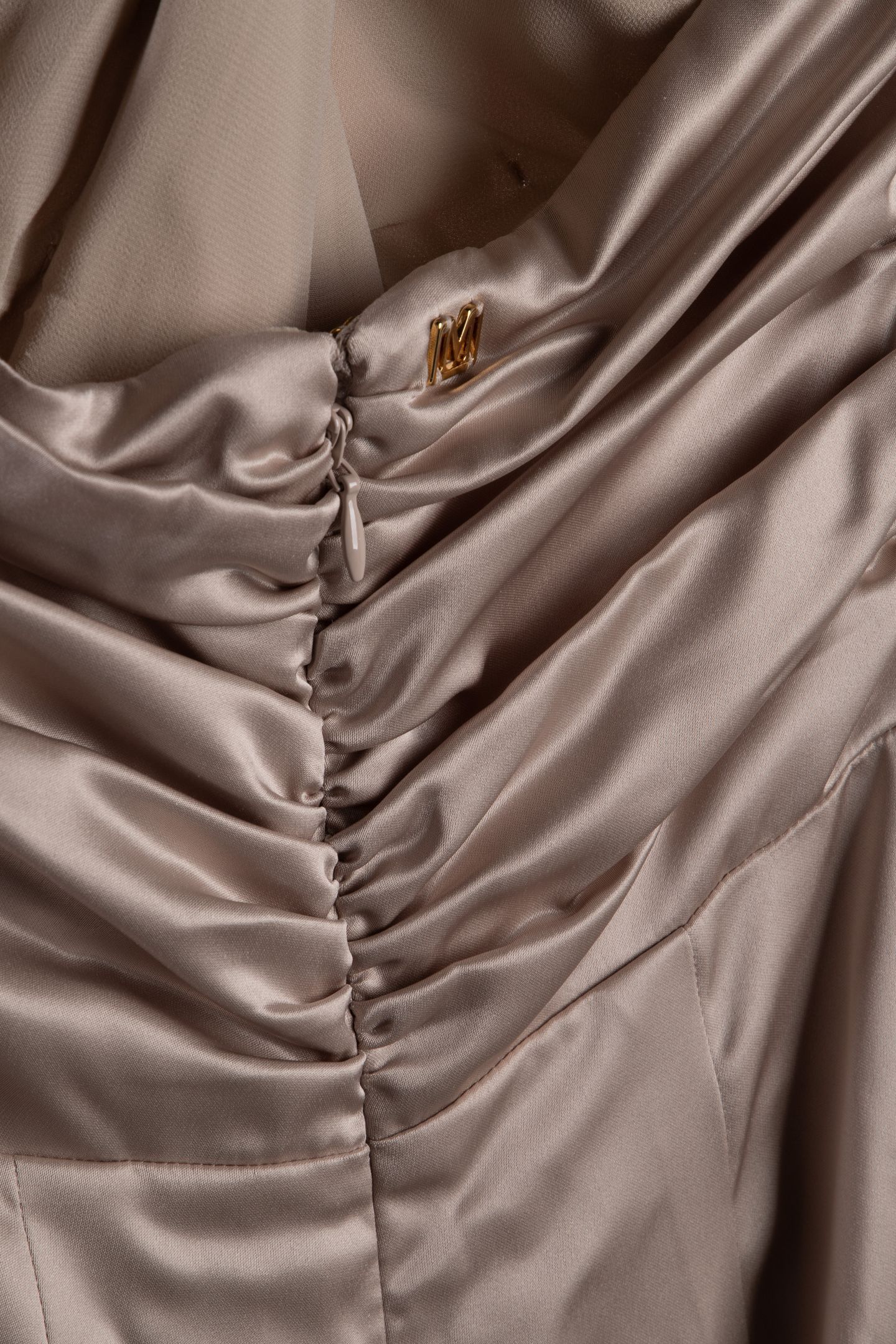 ARETHA HALTER KNOT L VELVET TAUPE 4