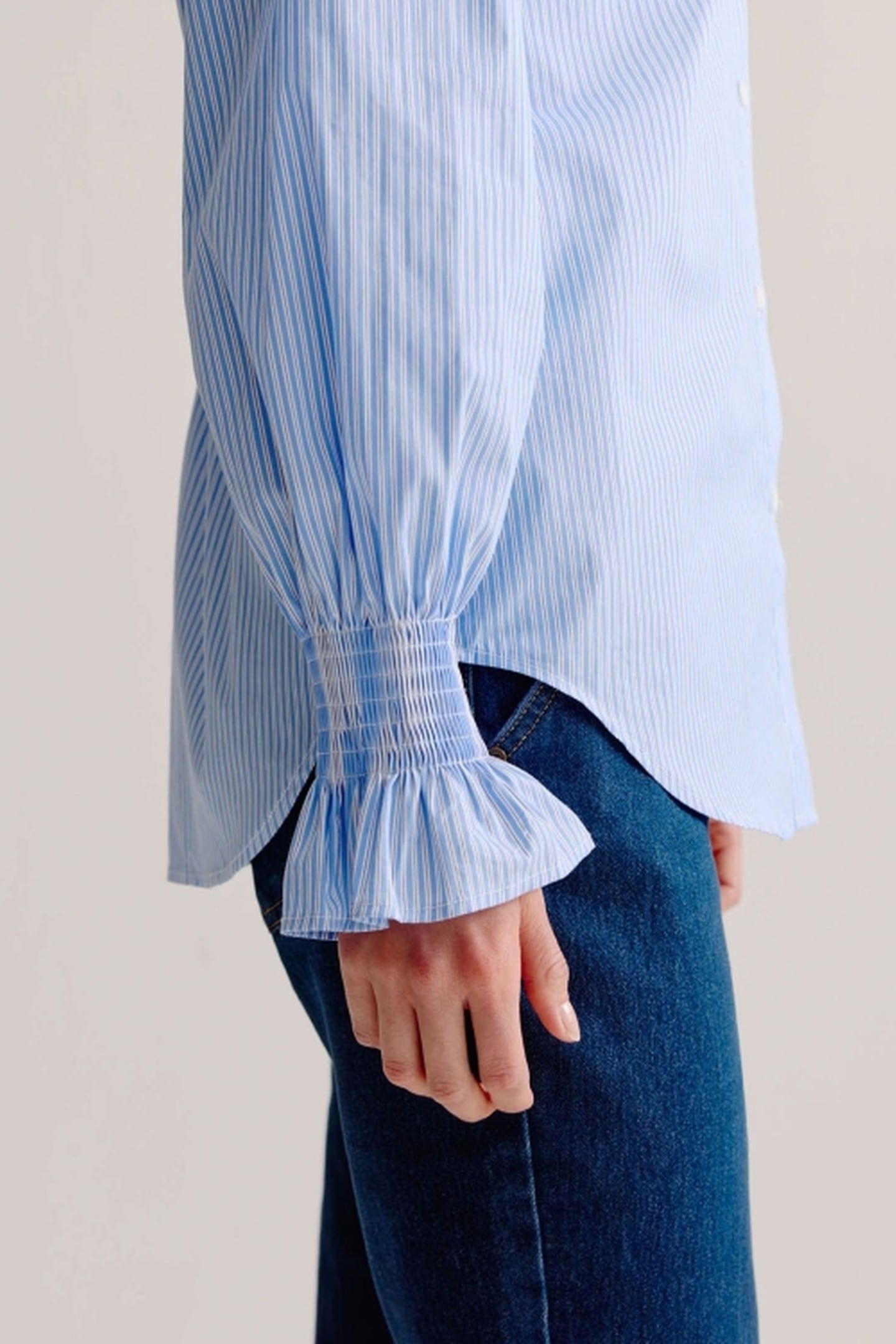 LEONTIEN BLOUSE LIGHT BLUE STRIPE 4