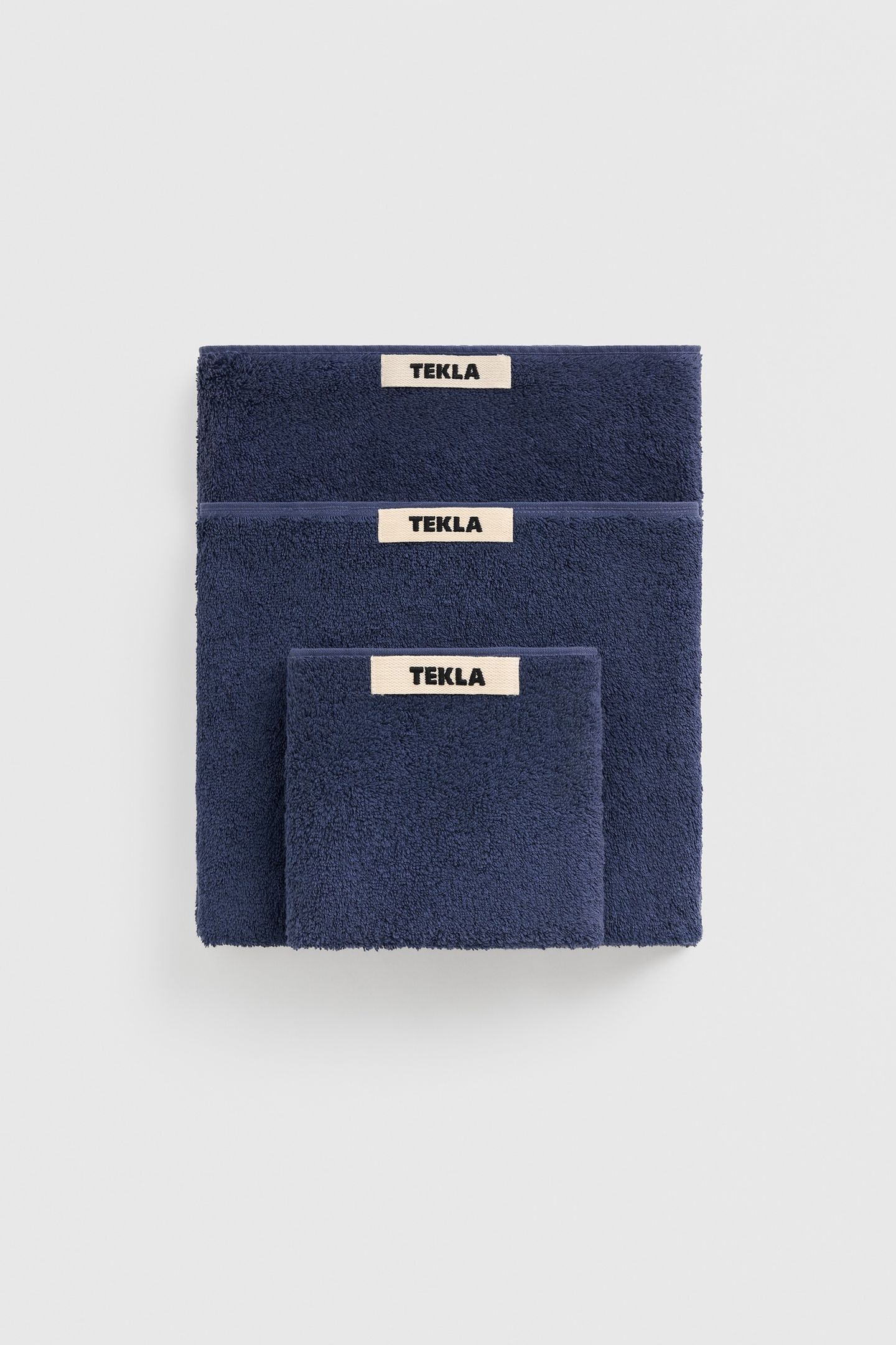 UNISEX HAND TOWEL NAVY 2
