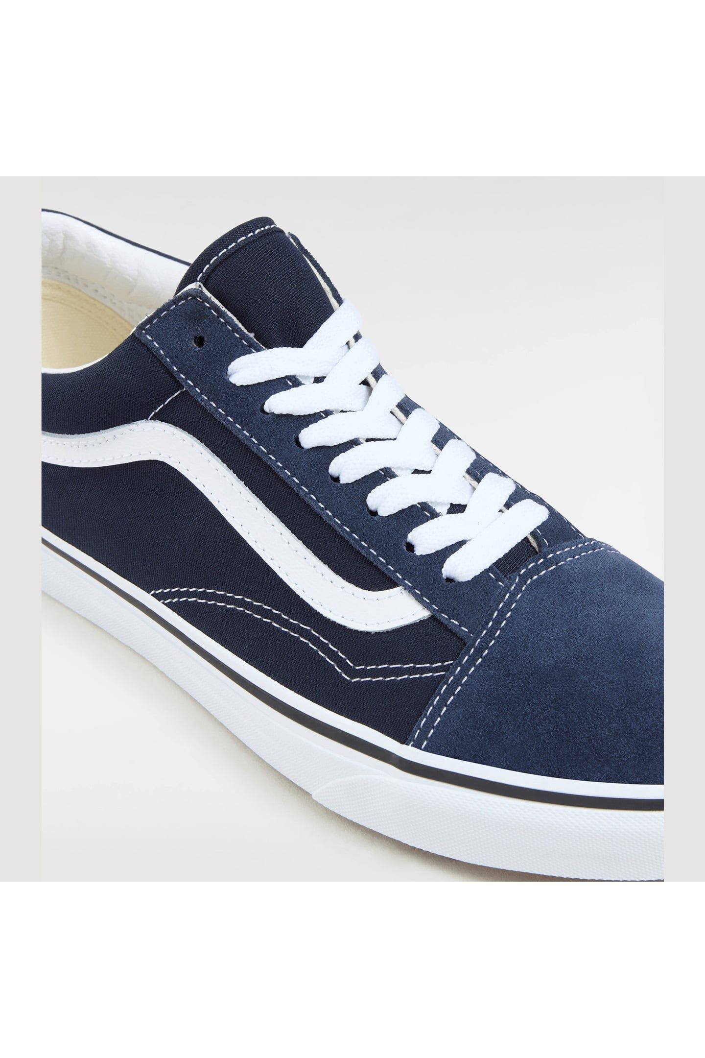 UNISEX OLD SKOOL WHITE 3