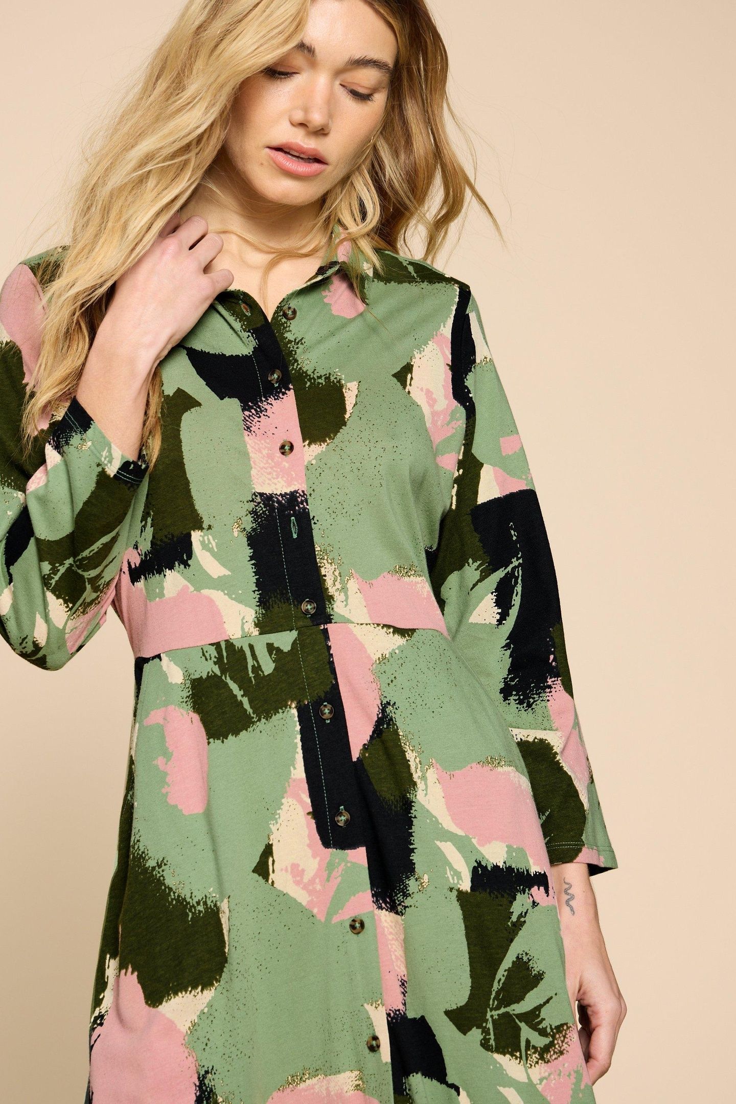 ADA JERSEY SHIRT DRESS GREEN MULTI 1