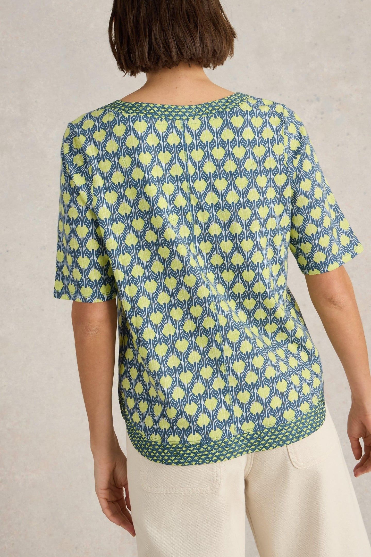 WEAVER NOTCH NECK TOP NAVY PRINT 3