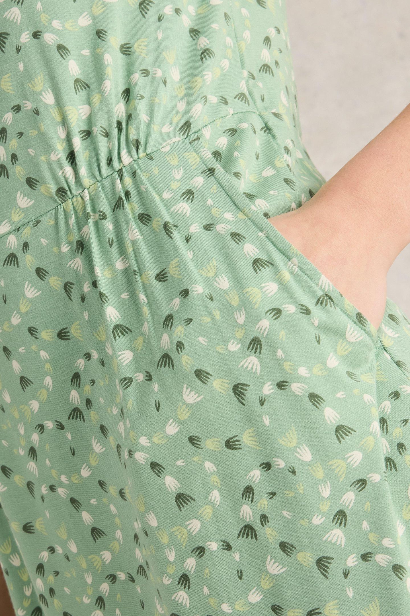 TALLIE JERSEY DRESS MID GREEN 7