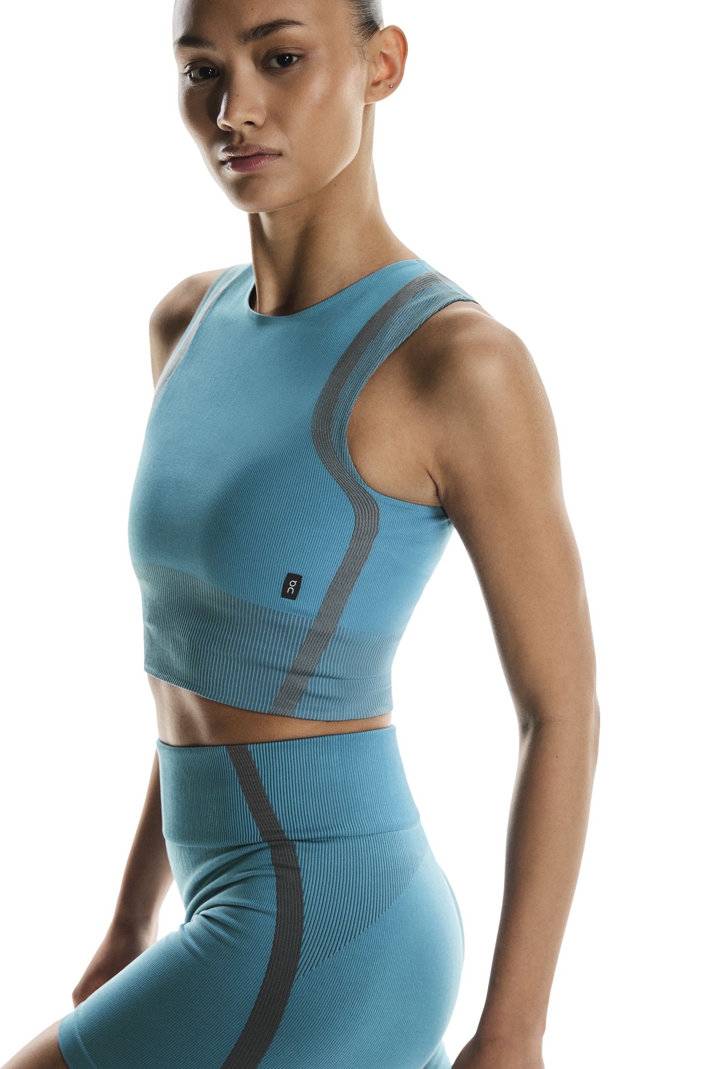STUDIO KNIT CROP 1 NIAGARA | ROCK 6