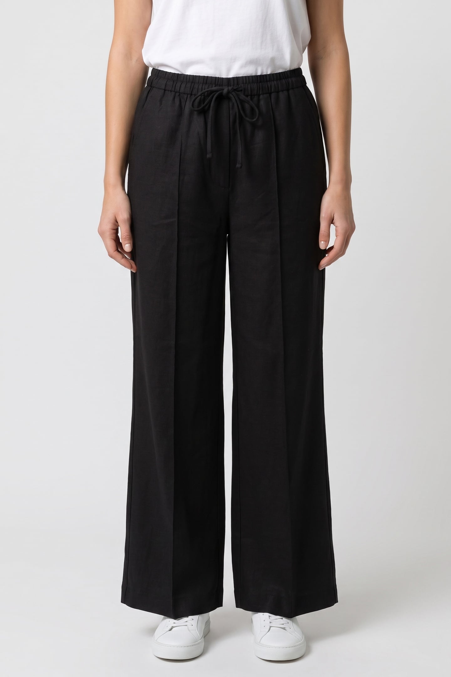 ELAM LOOSE KICK FLARE BLACK 1