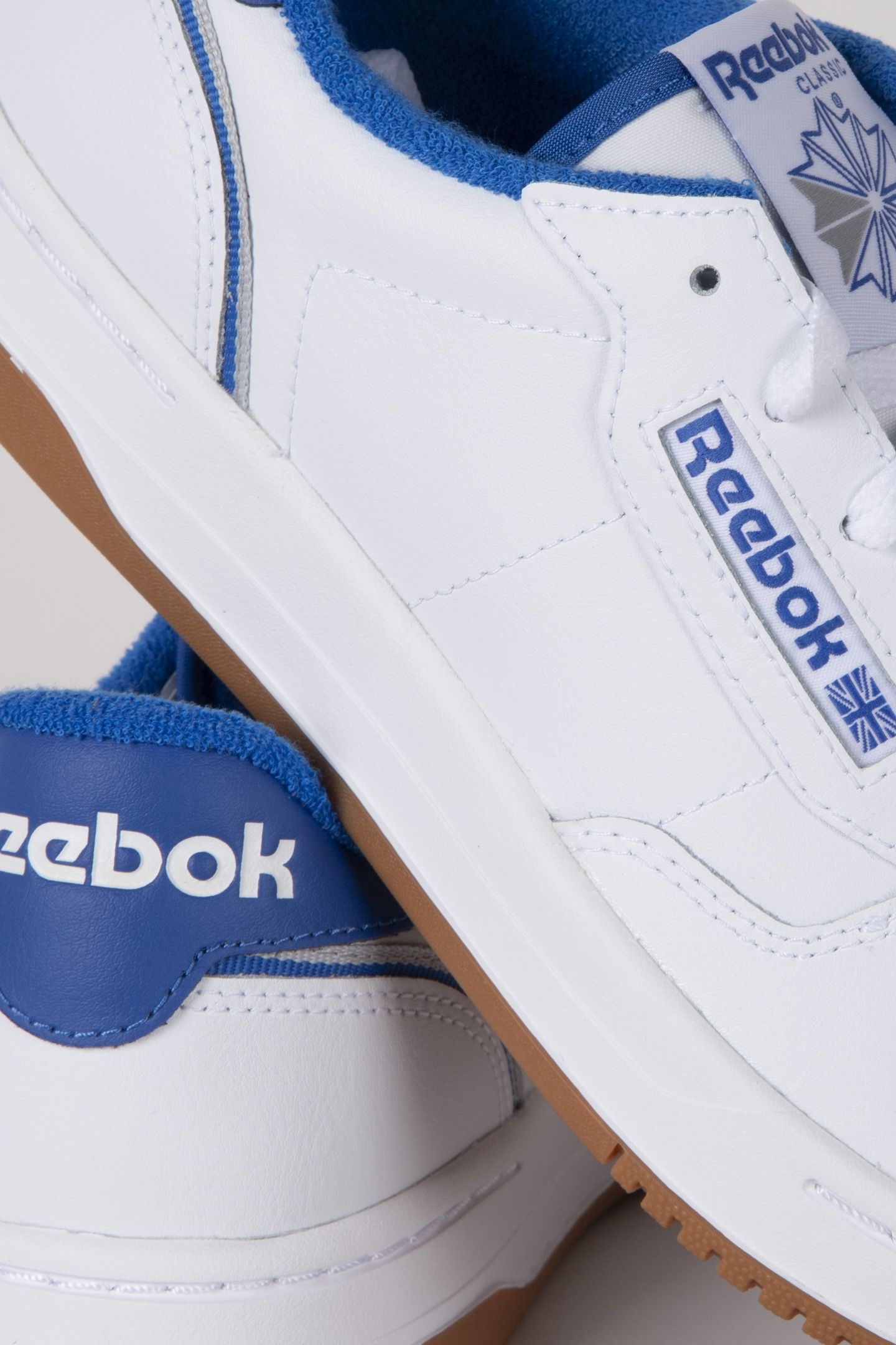 UNISEX PHASE COURT WHITE/OPTIMUMBLUE/GUM 4