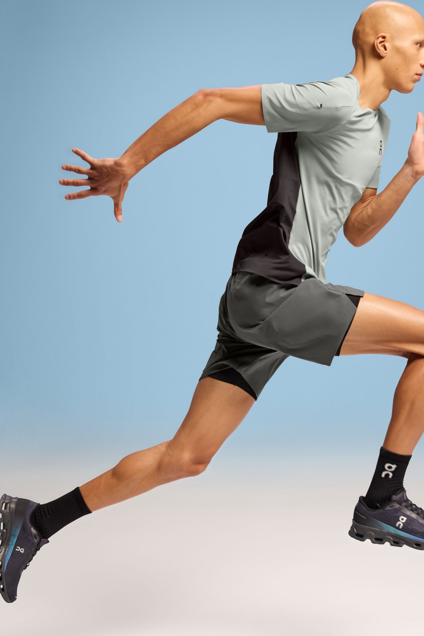 PERFORMANCE HYBRID SHORT 1 SHADOW 7
