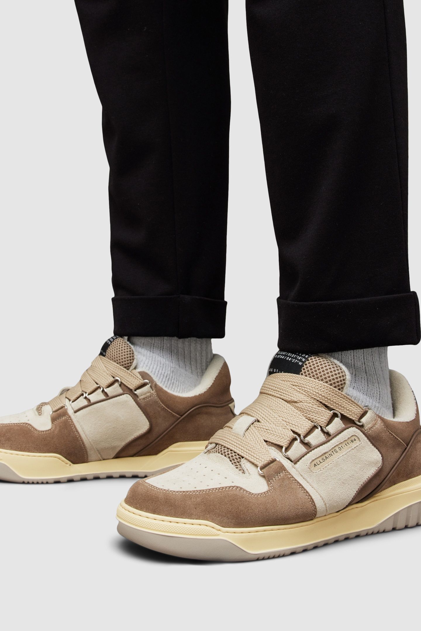 STRYKER SNEAKER TAUPE 4